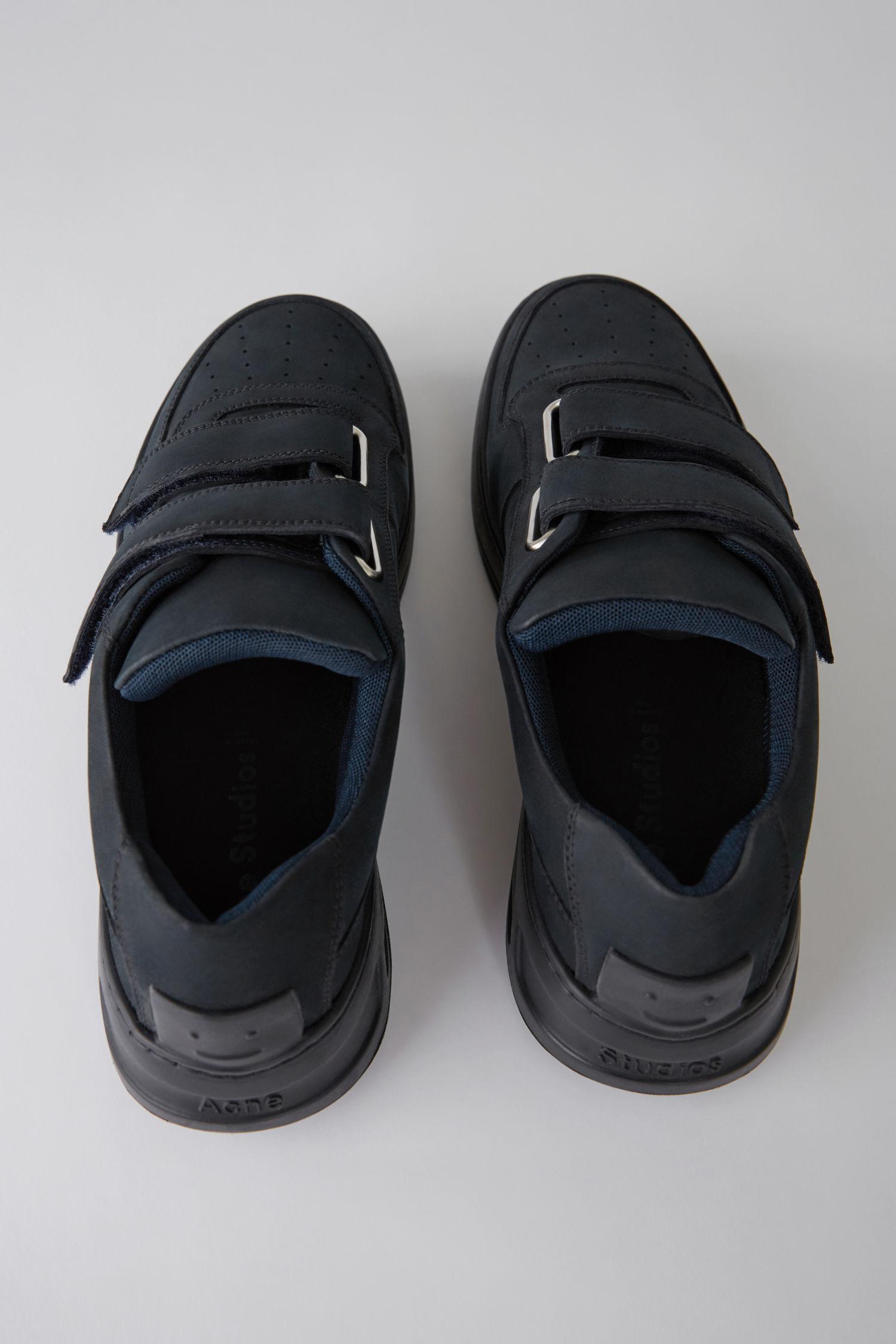 acne studios perey black