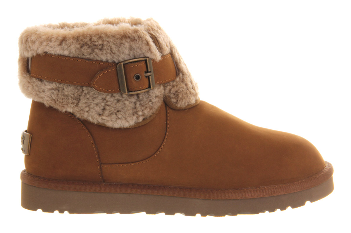 ugg jocelin genuine sheepskin short boot