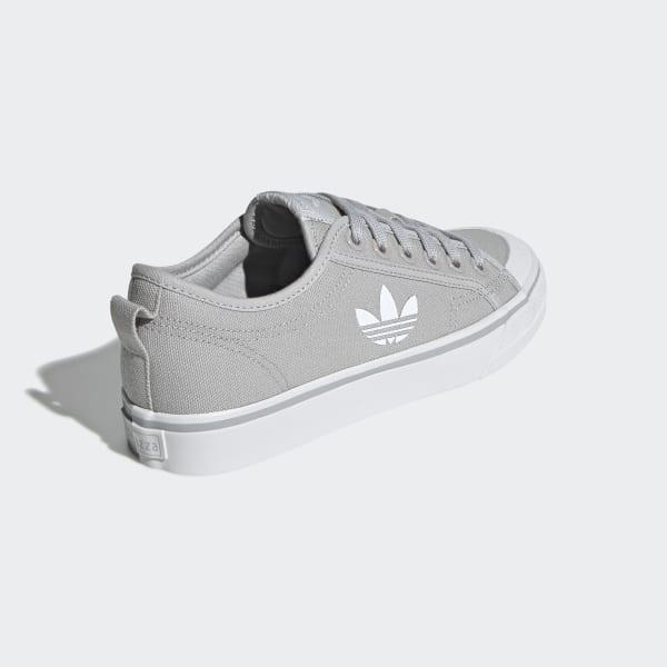 nizza trefoil shoes grey