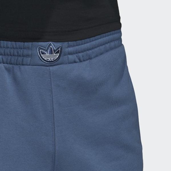 ts trefoil shorts