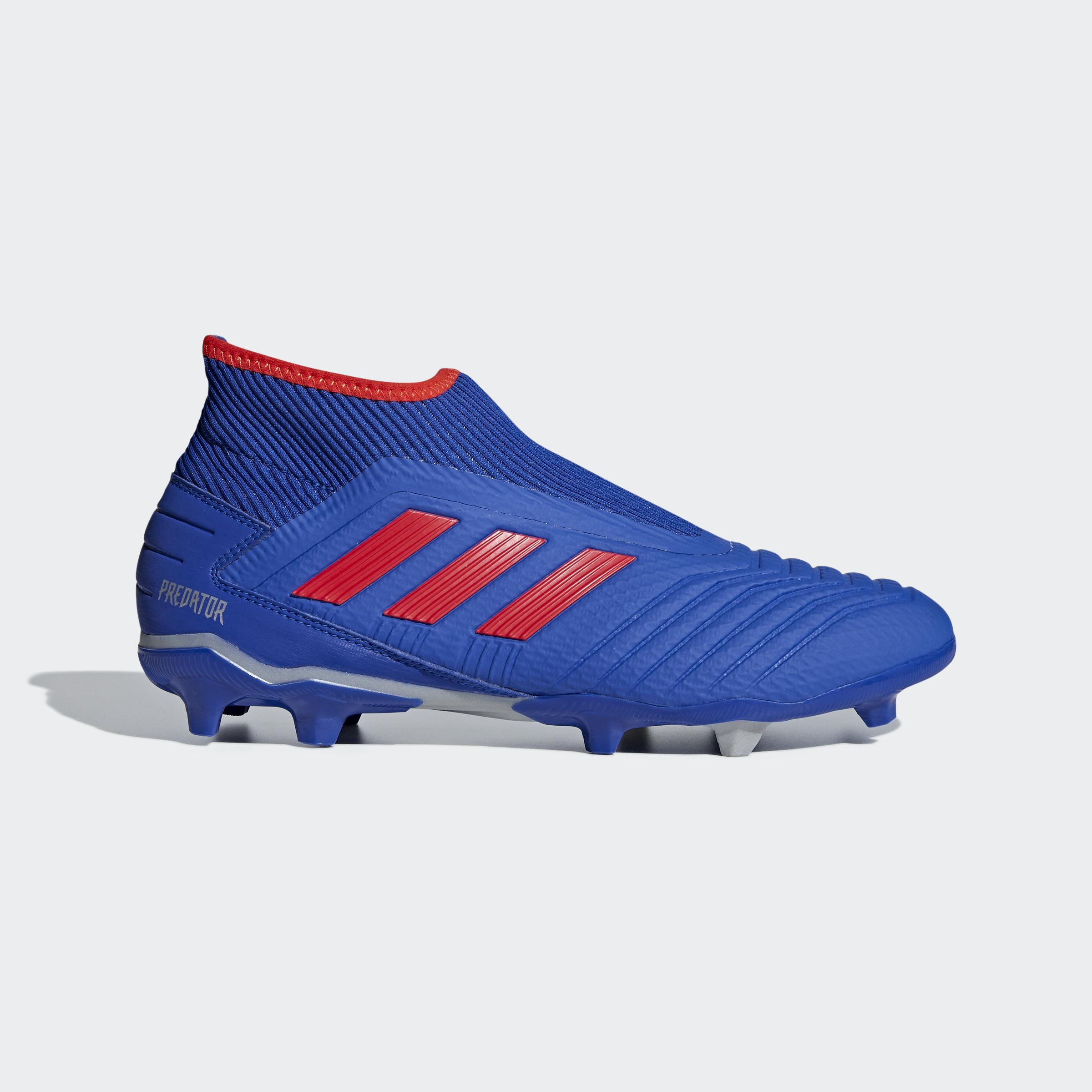 blue laceless predators