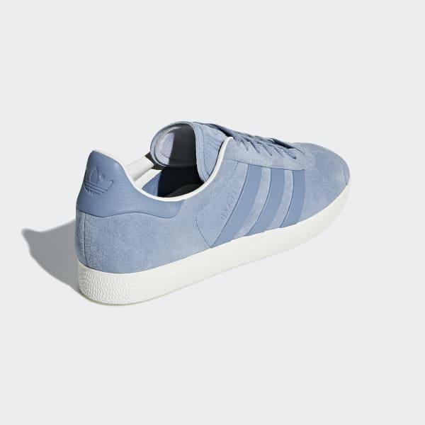 gazelle stitch and turn blue