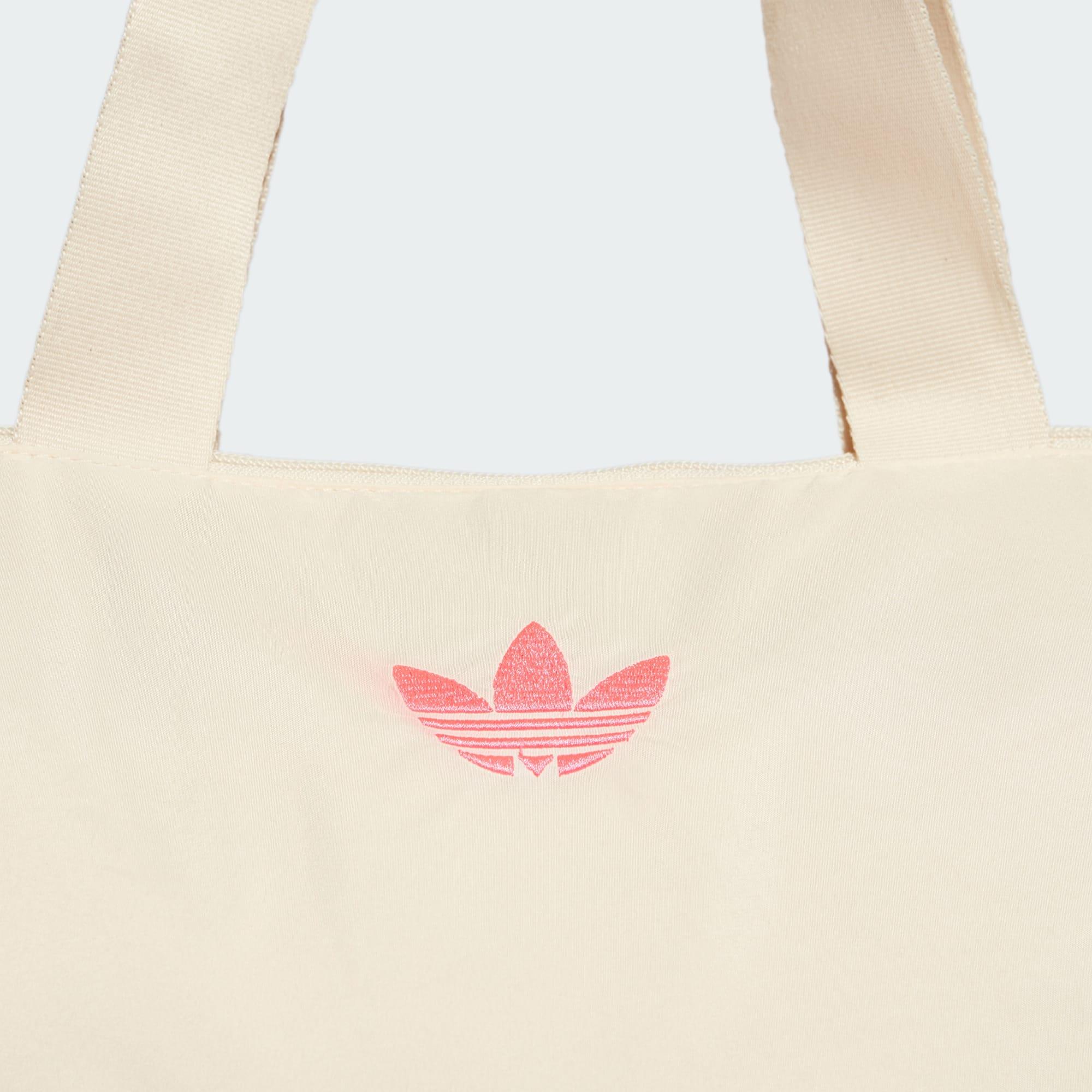 Adidas hotsell trefoil shopper