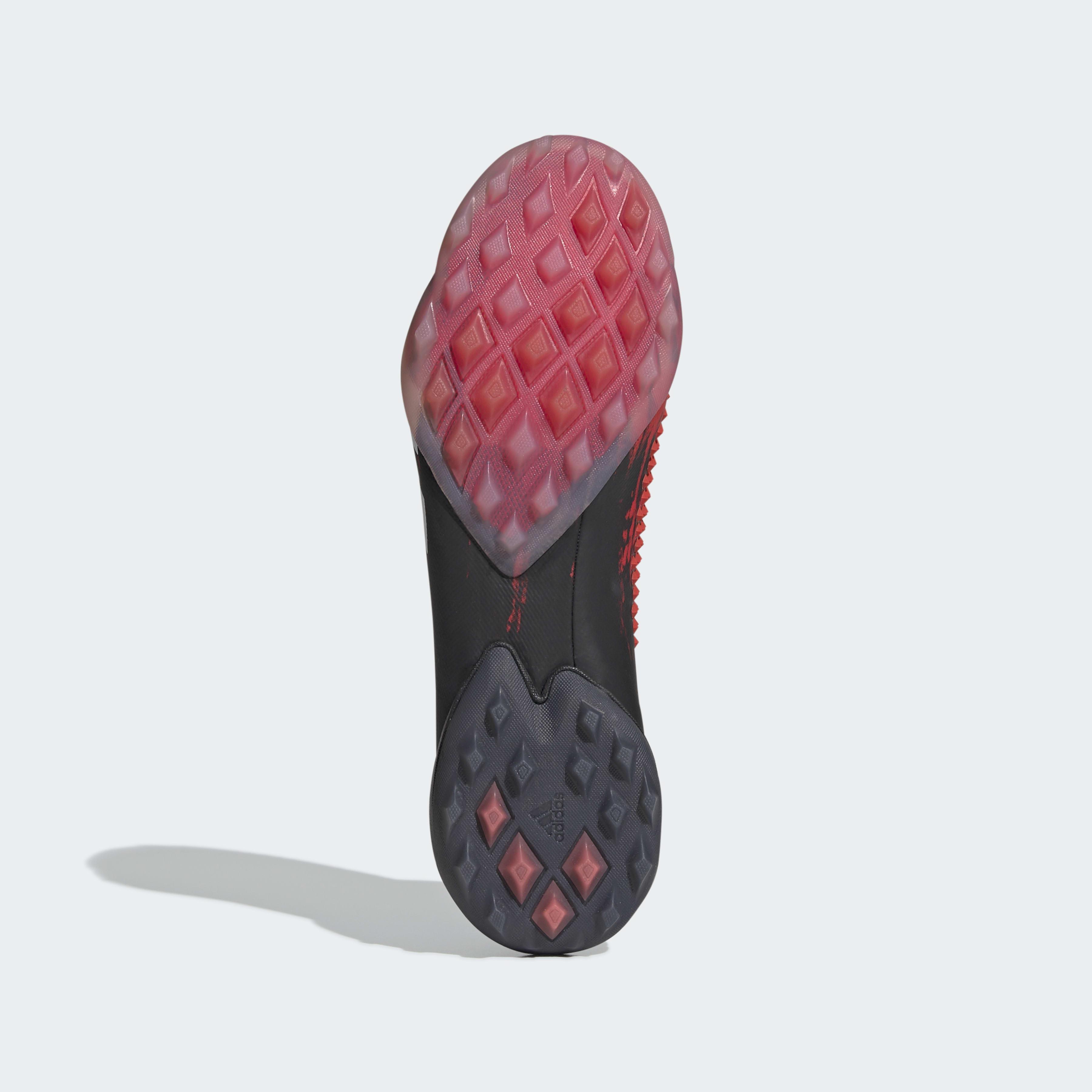 predator 20 turf