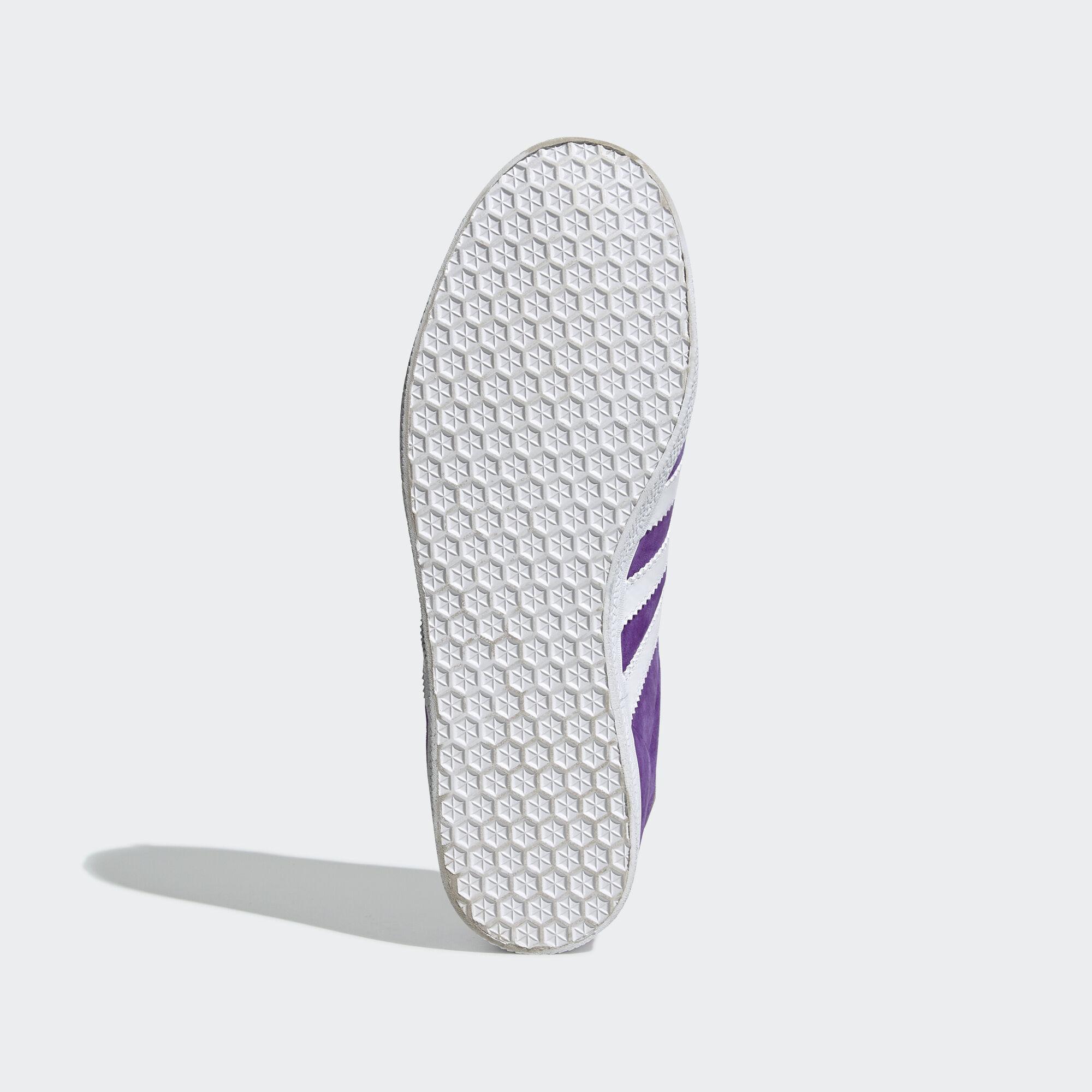 originals x tfl gazelle shoes