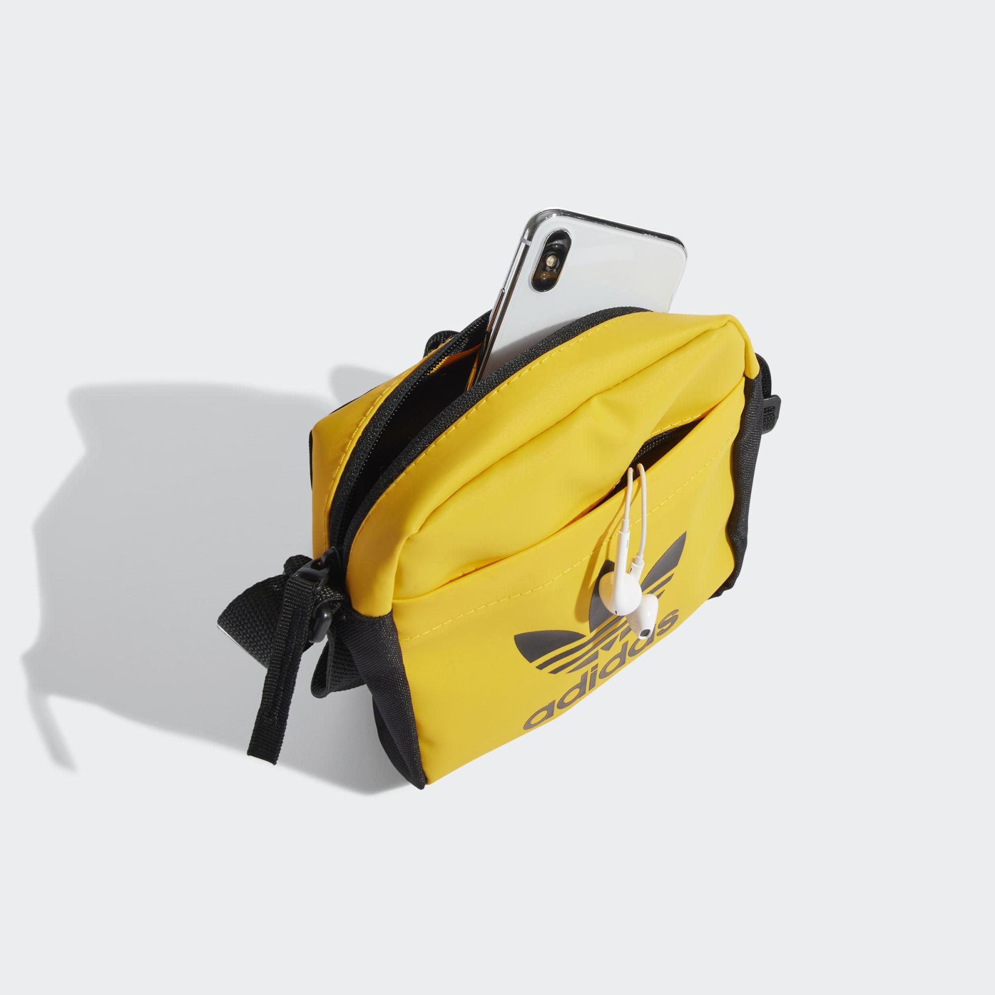 Snkr Adidas Archive Shoulder Bag Adidas Originals Unisex Adicolor