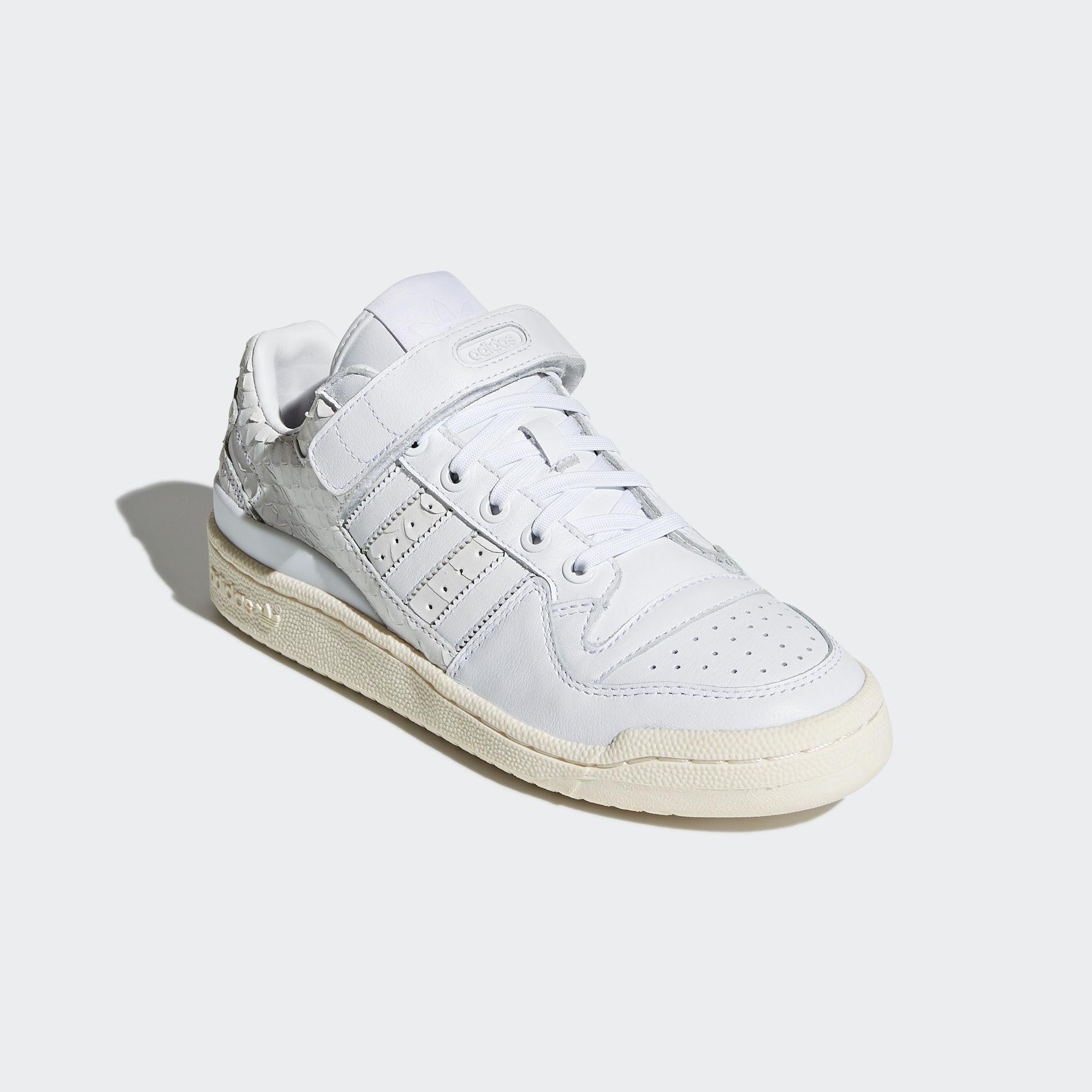 adidas Leather Forum Low Shoes in White - Lyst