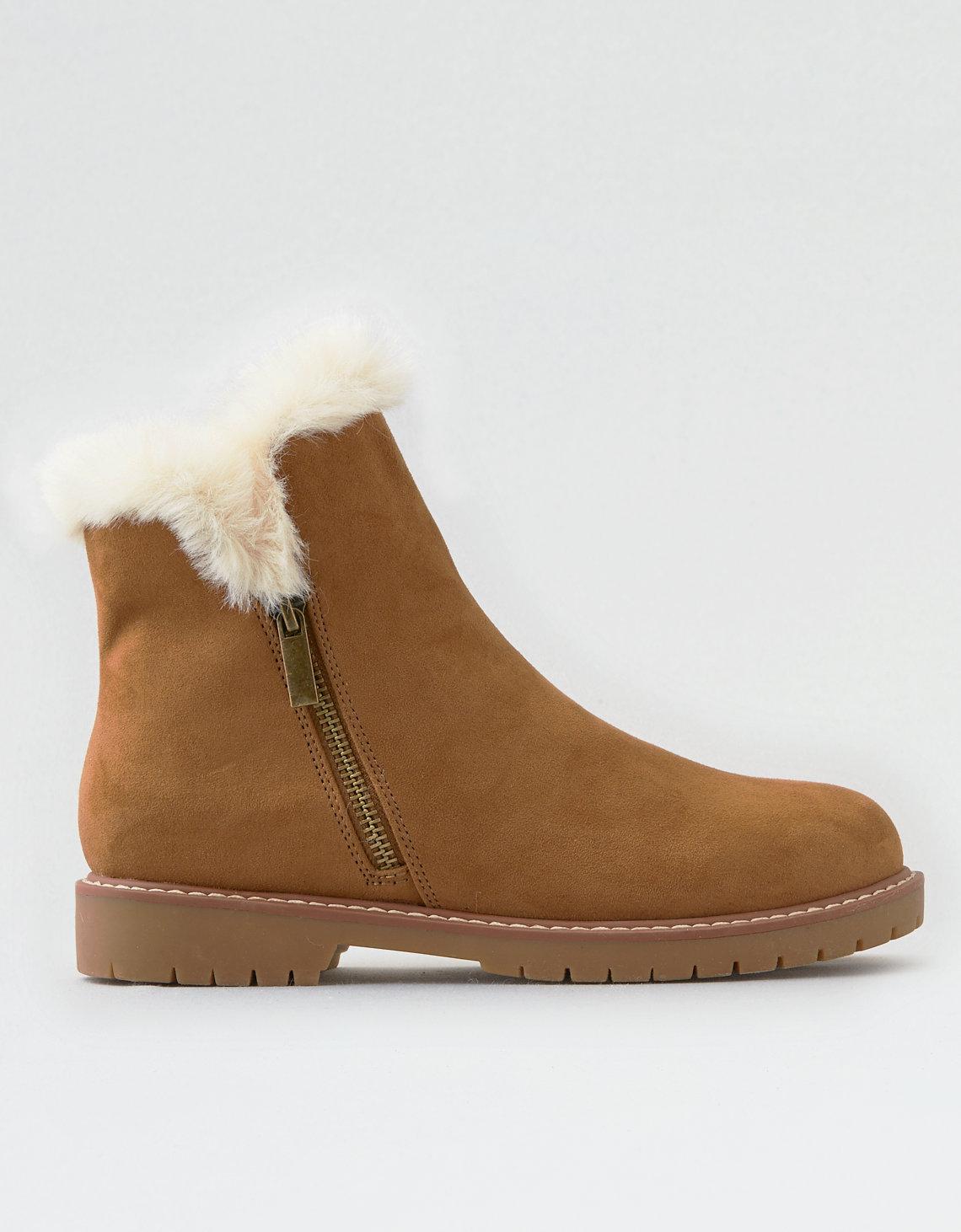 american eagle fur boots