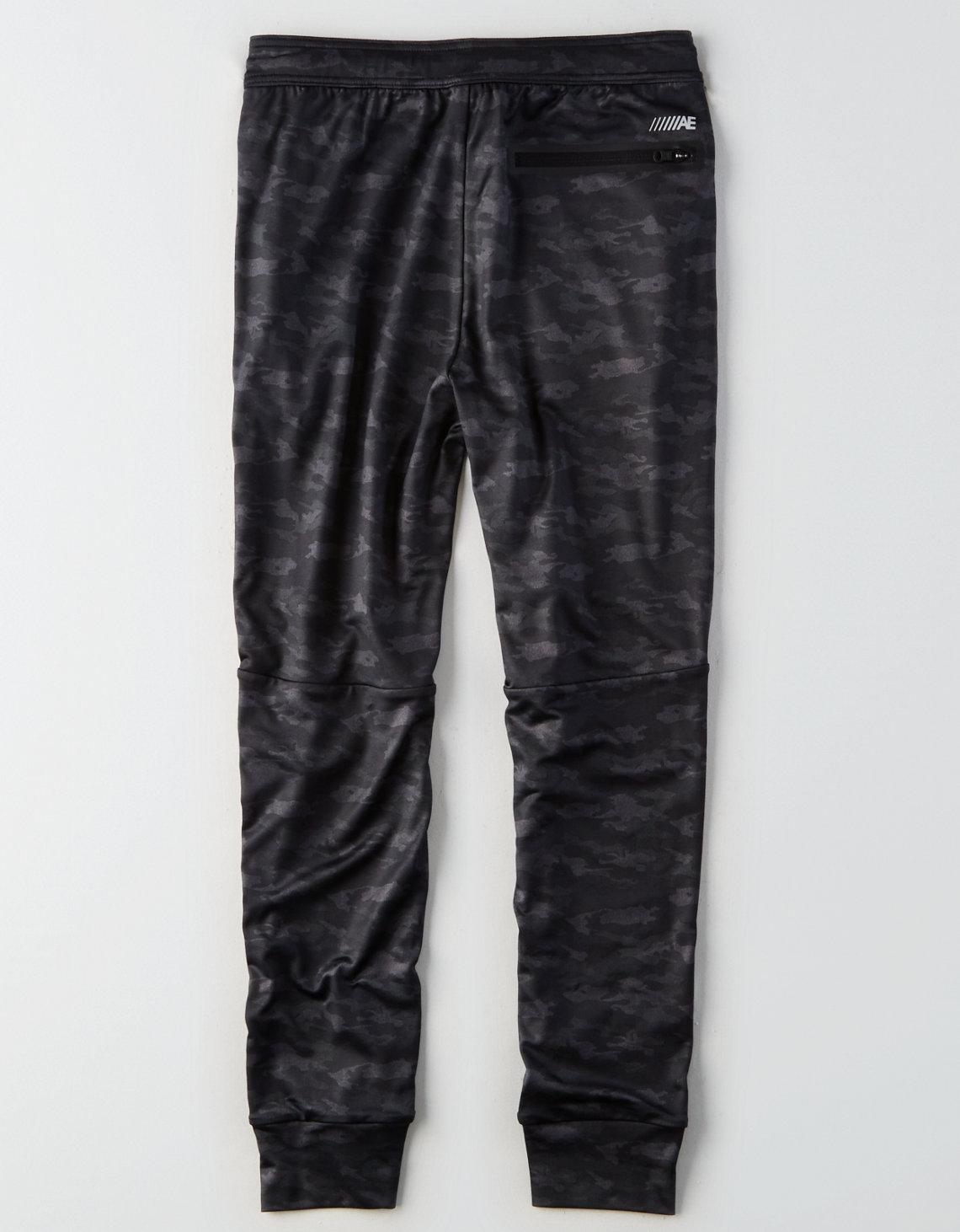 ae lightweight fleece jogger