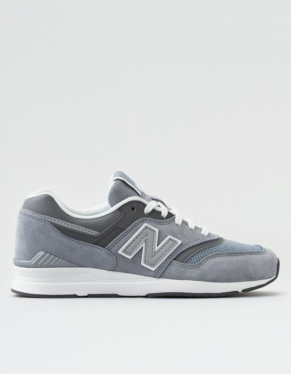 new balance 697 sneakers