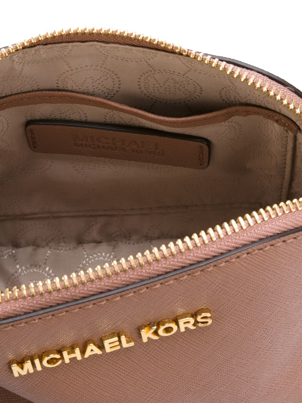 Michael kors cindy makeup bag top