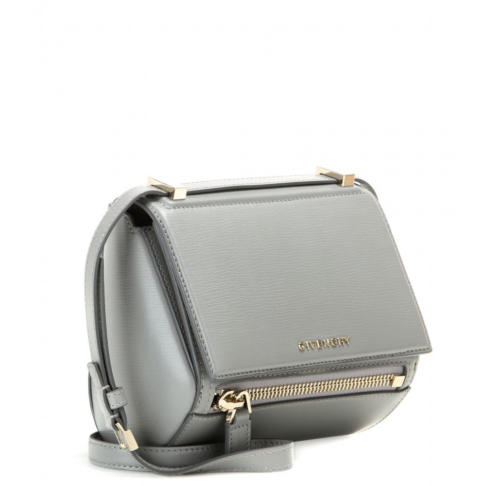 Givenchy pandora small discount leather shoulder bag