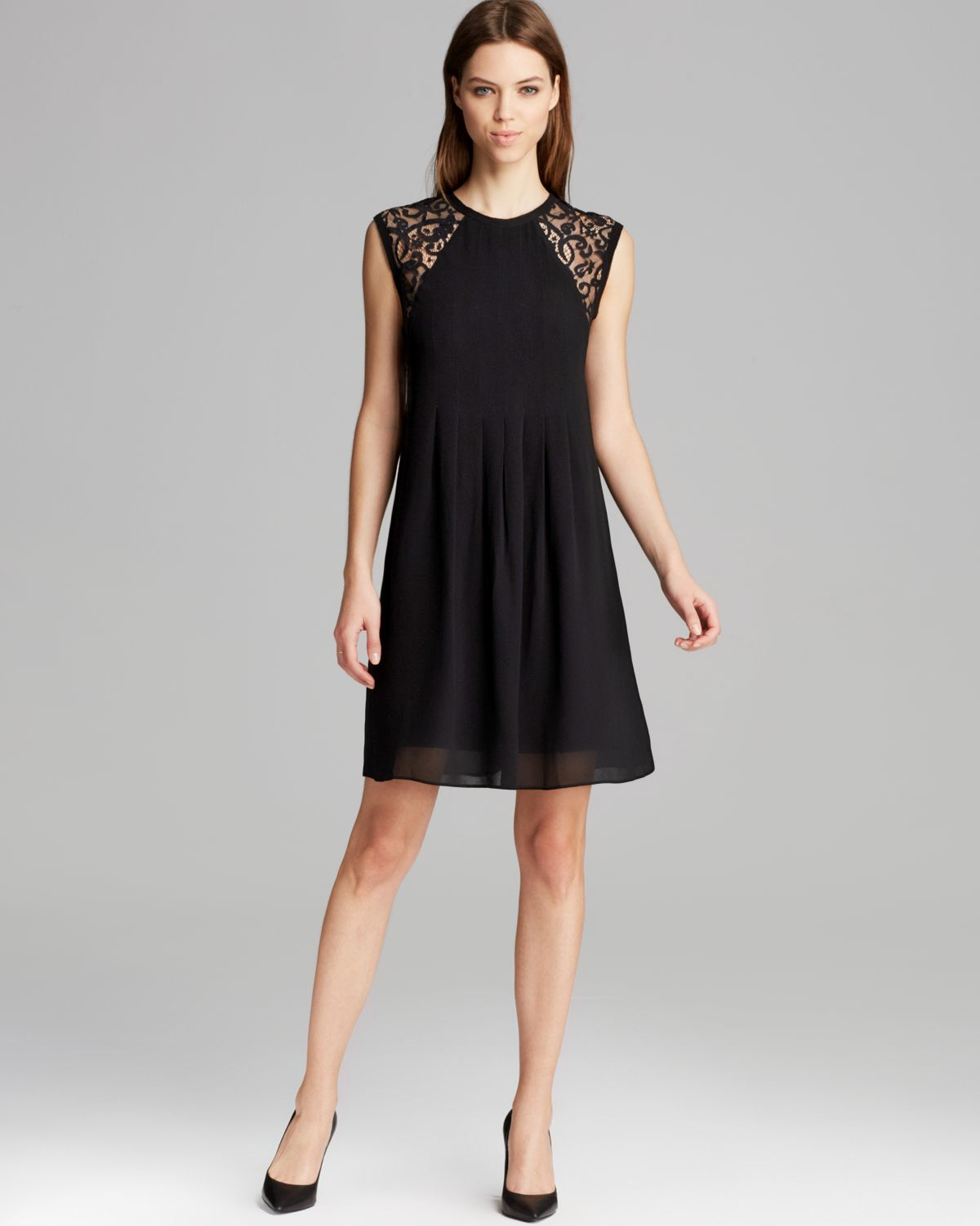 Nicole miller artelier Dress Sleeveless Scrolling Lace