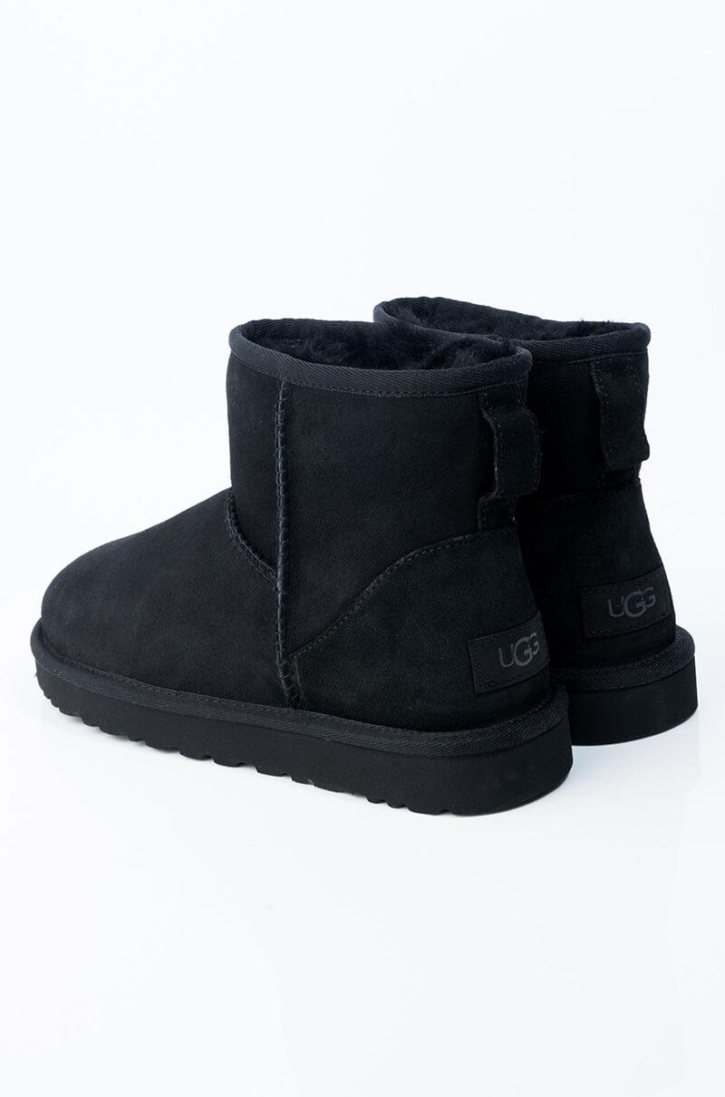 ugg femme mini wedge boot