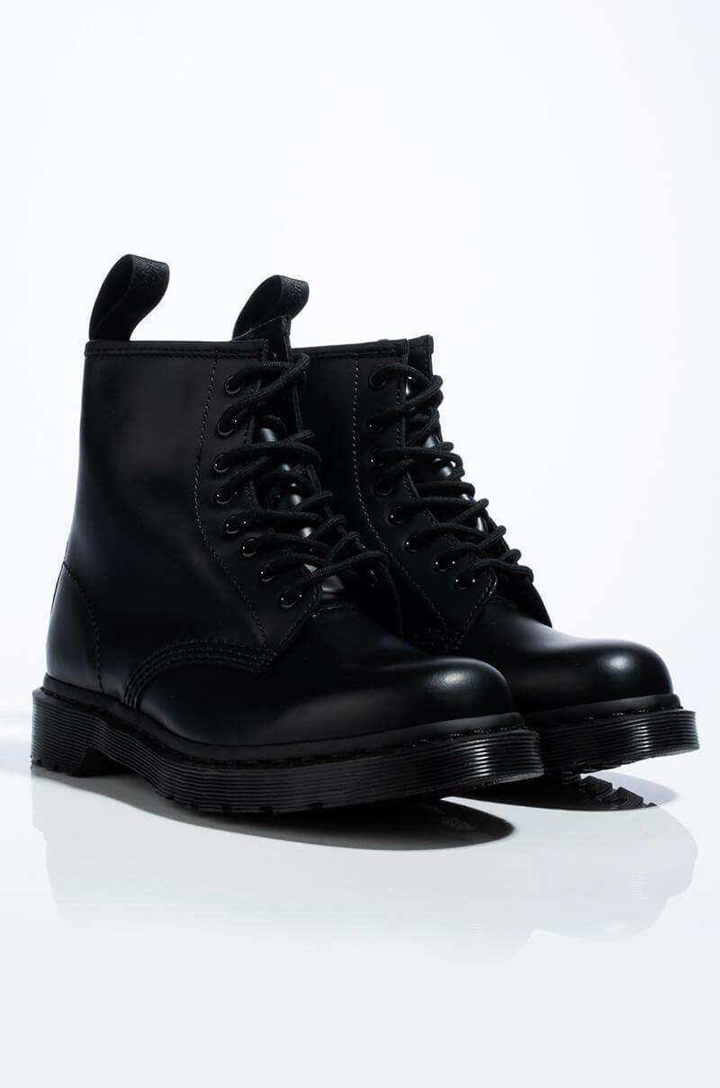 dr martens mono smooth 1460