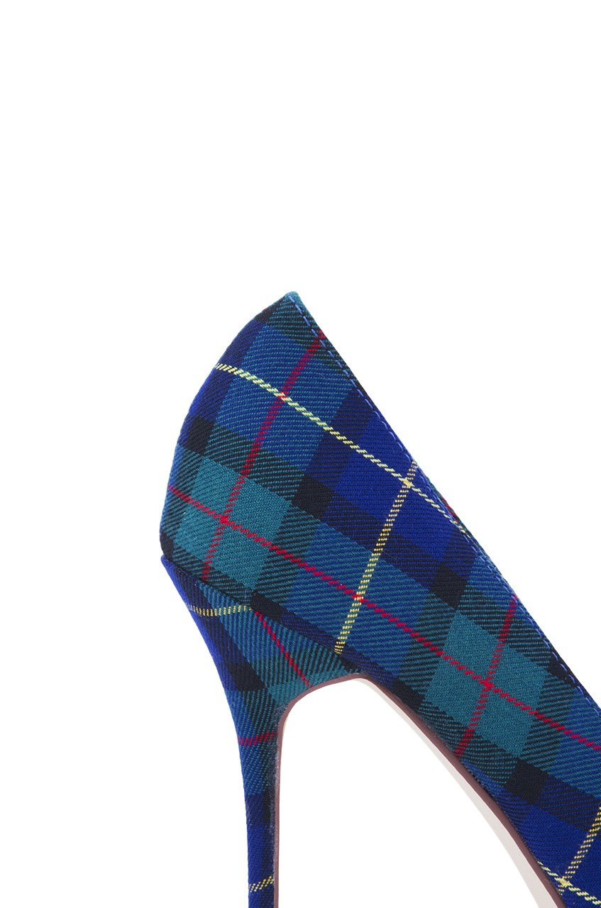 AKIRA Plaid Print Pump - Green Plaid | Lyst