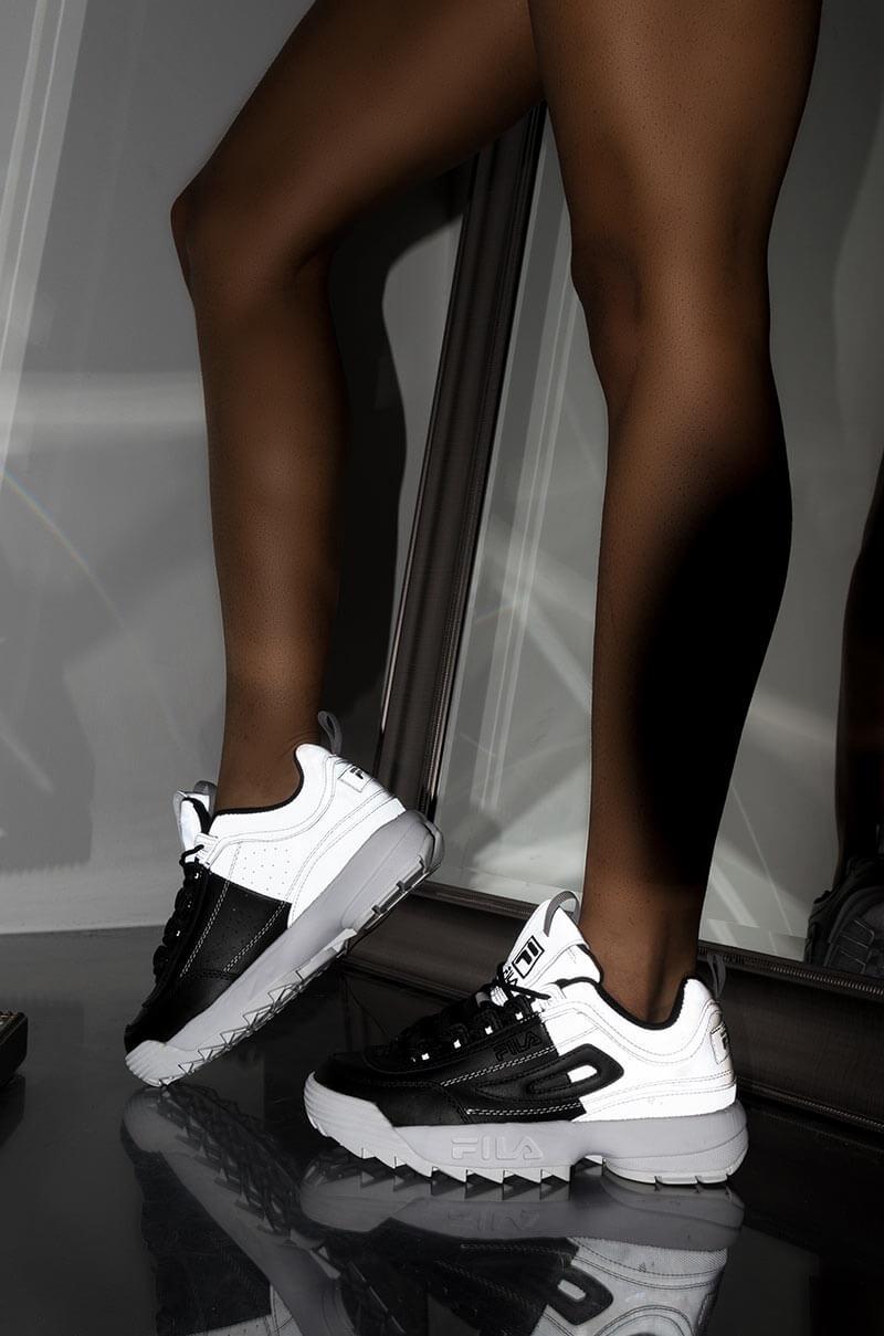 reflective fila disruptor