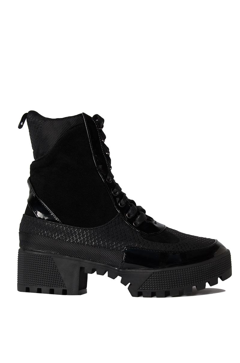 cape robbin cant fool me lace up military boots