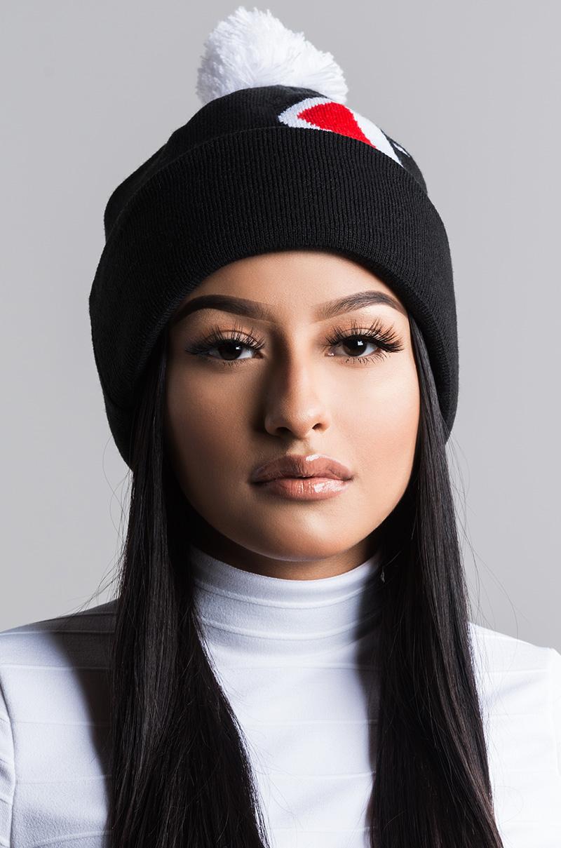 champion pom beanie