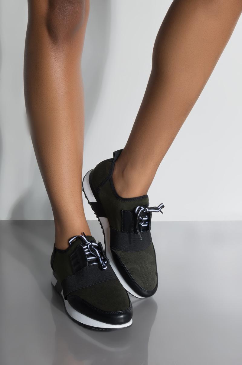 steve madden athleisure shoes