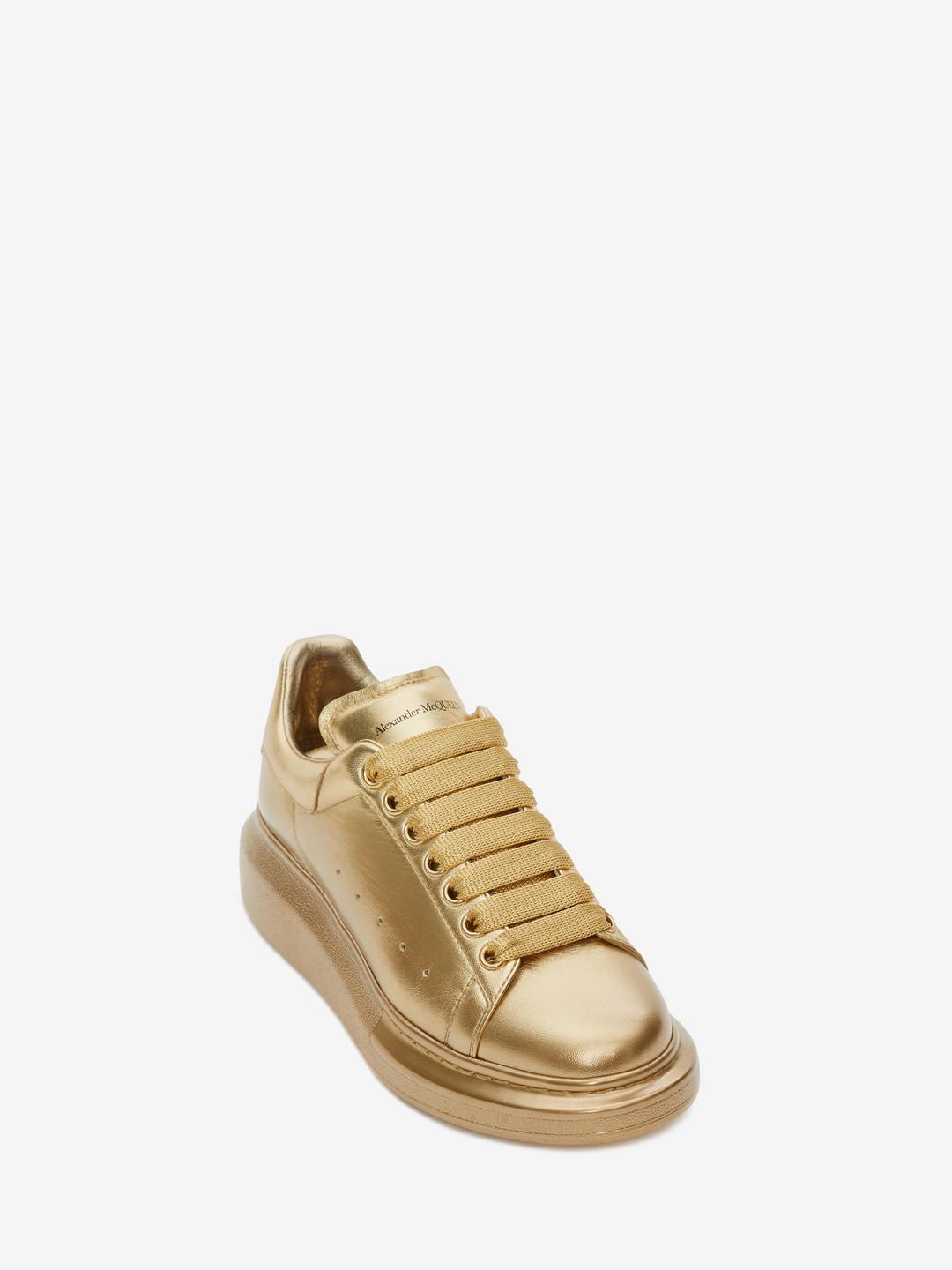 Alexander McQueen Leather Oversized Sneaker in Gold (Metallic) - Lyst