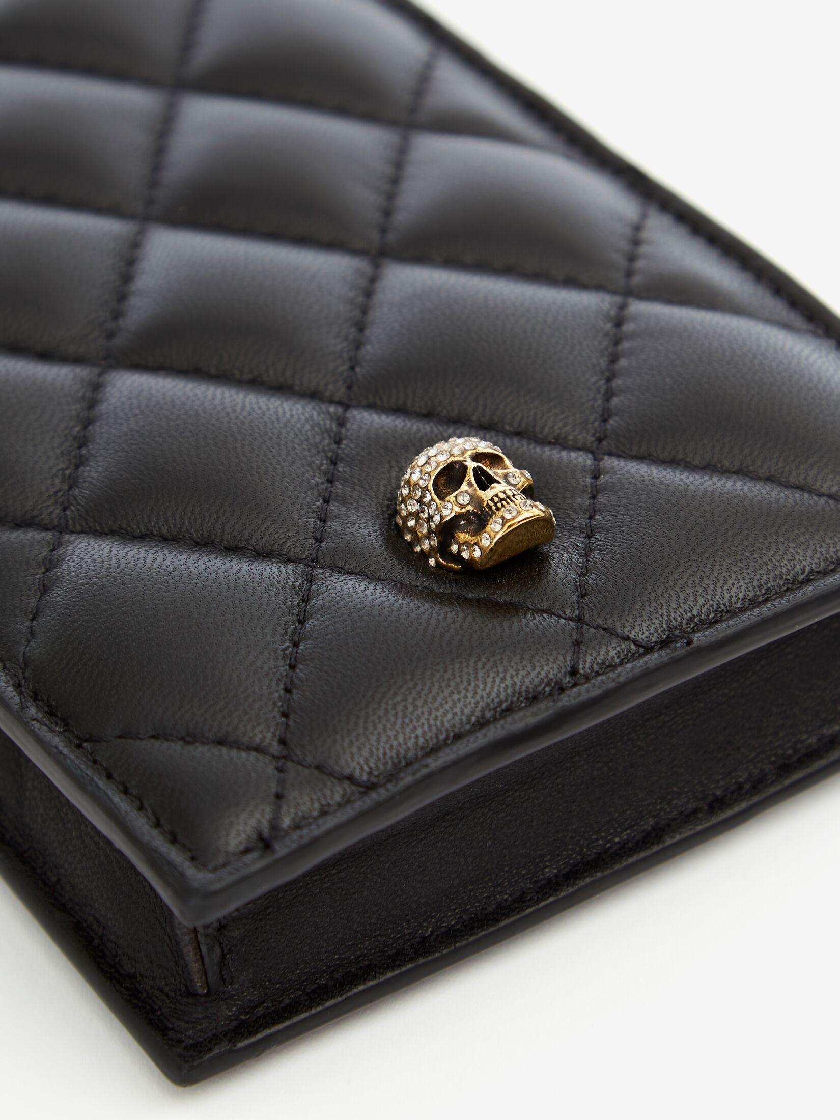 Alexander McQueen Leather Skull Phone Case With Chain in Black - Lyst