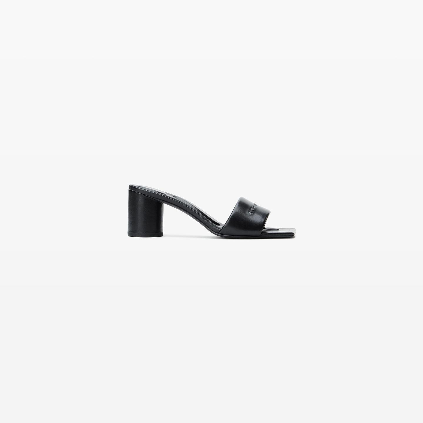 靴 Alexanderwang black lambskin vic sandals Alexander Wang Lambskin Vic Sandals in Black | Lyst