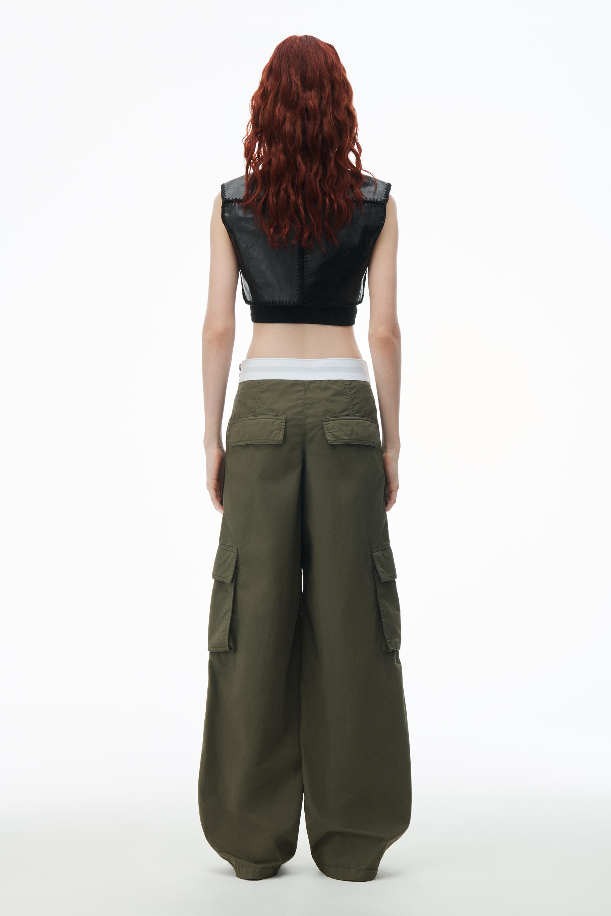 脚長効果★【alexanderwang】mid rise cargo rave pant Alexander Wang Women's Mid Rise Cargo Rave Pants, Off Black