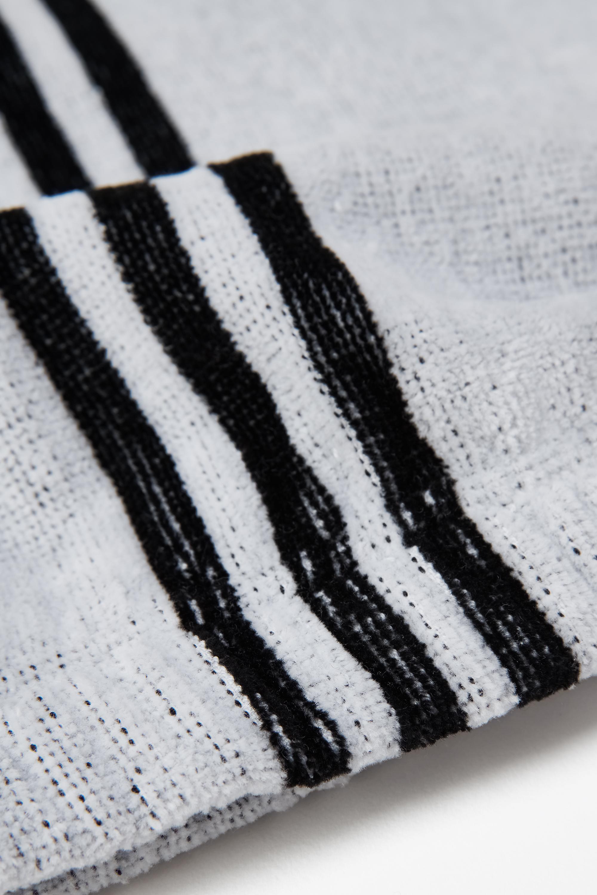 rueda Seleccione trabajo Alexander Wang Adidas Originals By Aw Towel Hoodie in White for Men | Lyst