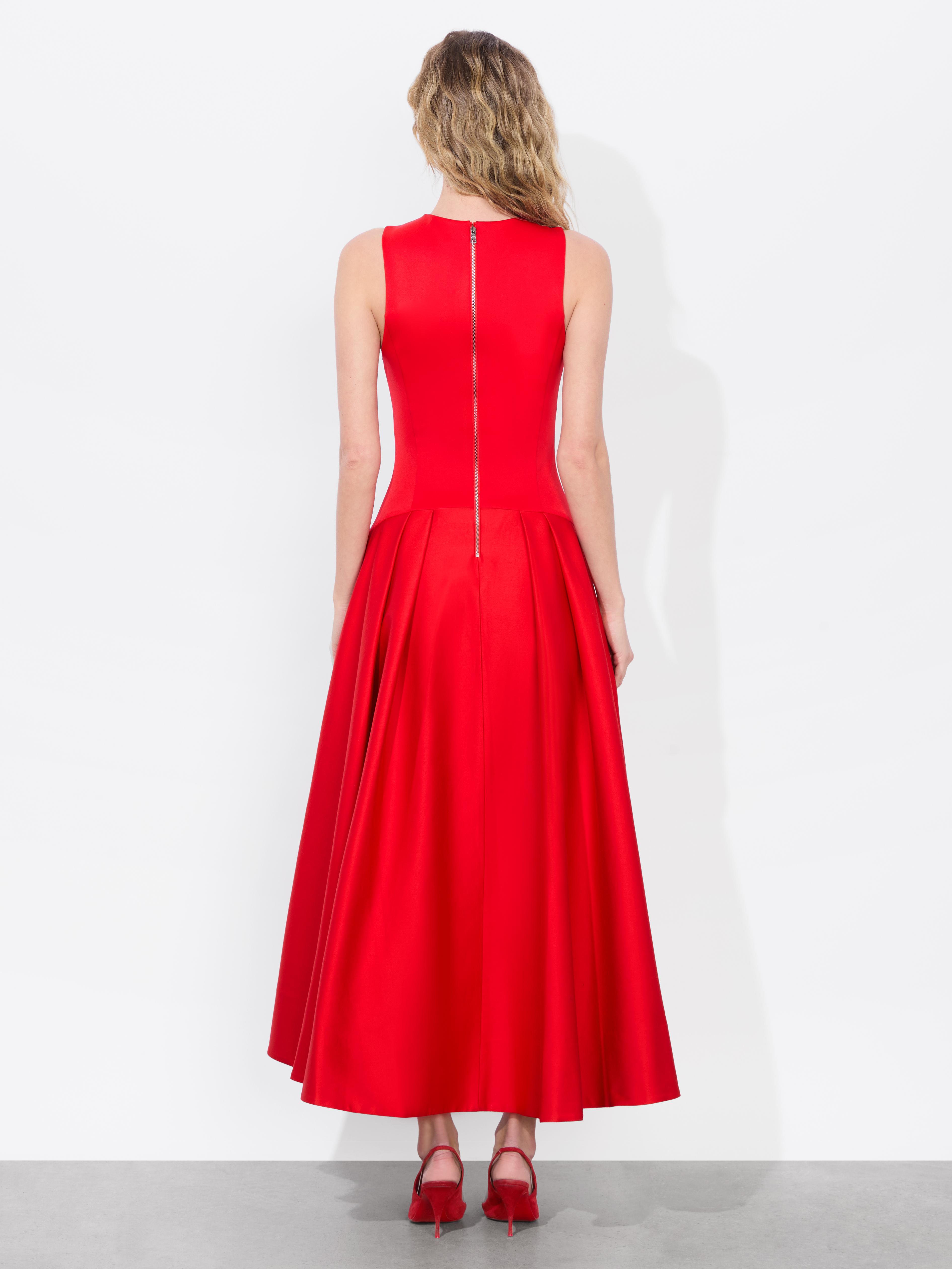 Alice + Olivia Adley Drop Waist Midi Dress in Red | Lyst