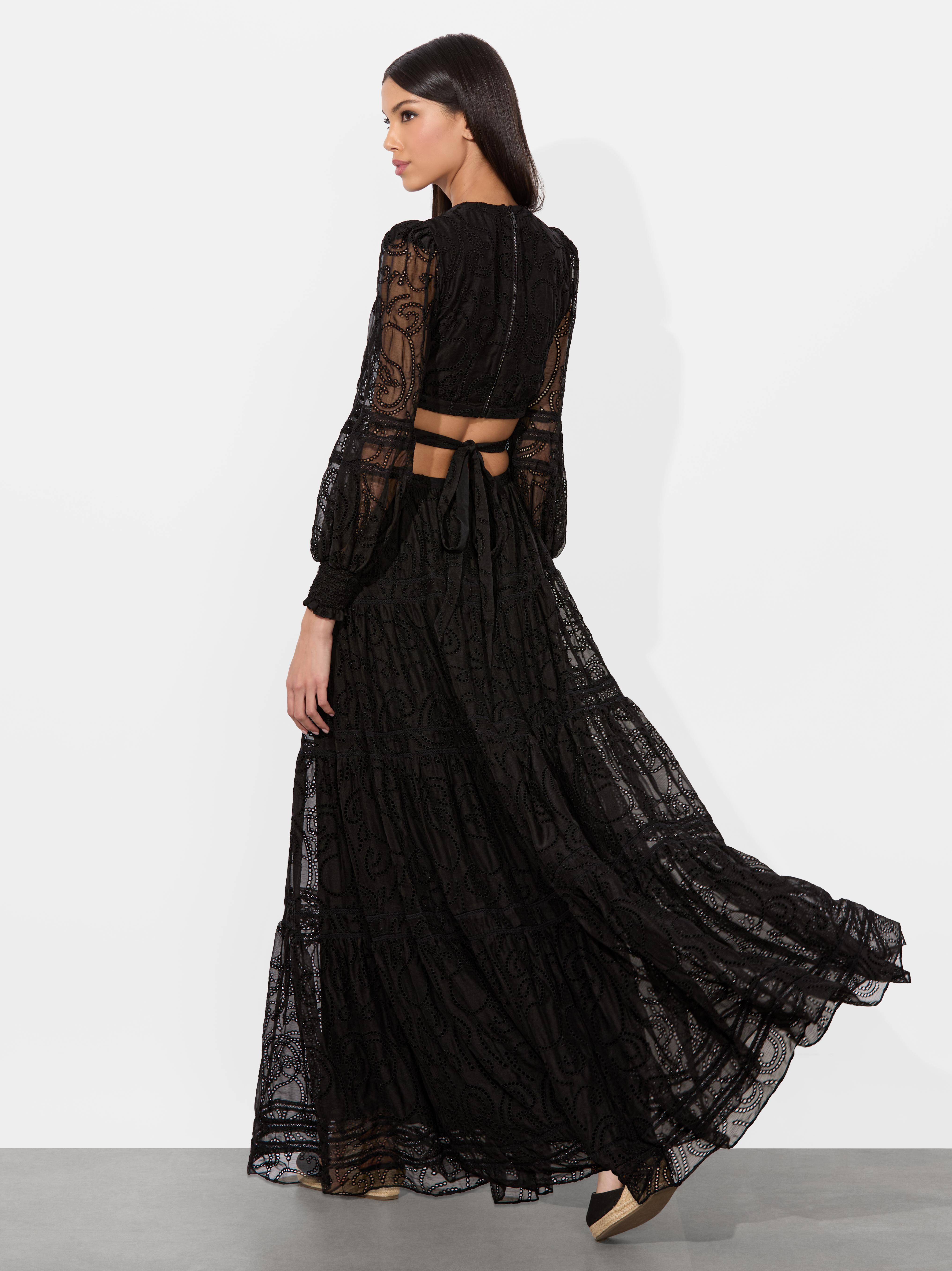 Alice + Olivia Patrica Tiered Dress in Black | Lyst