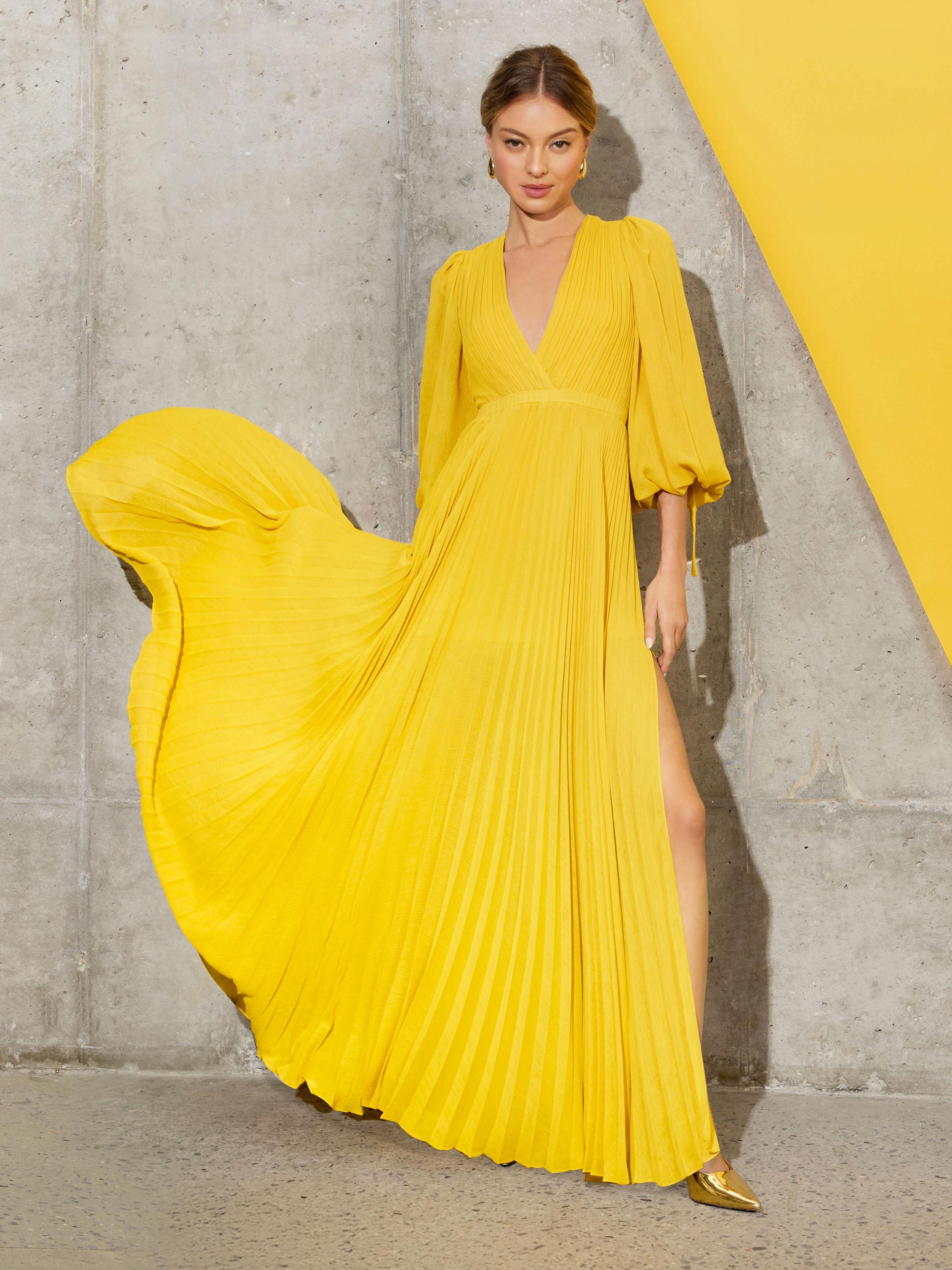 Alice + Olivia Nya Maxi Dress in Yellow | Lyst