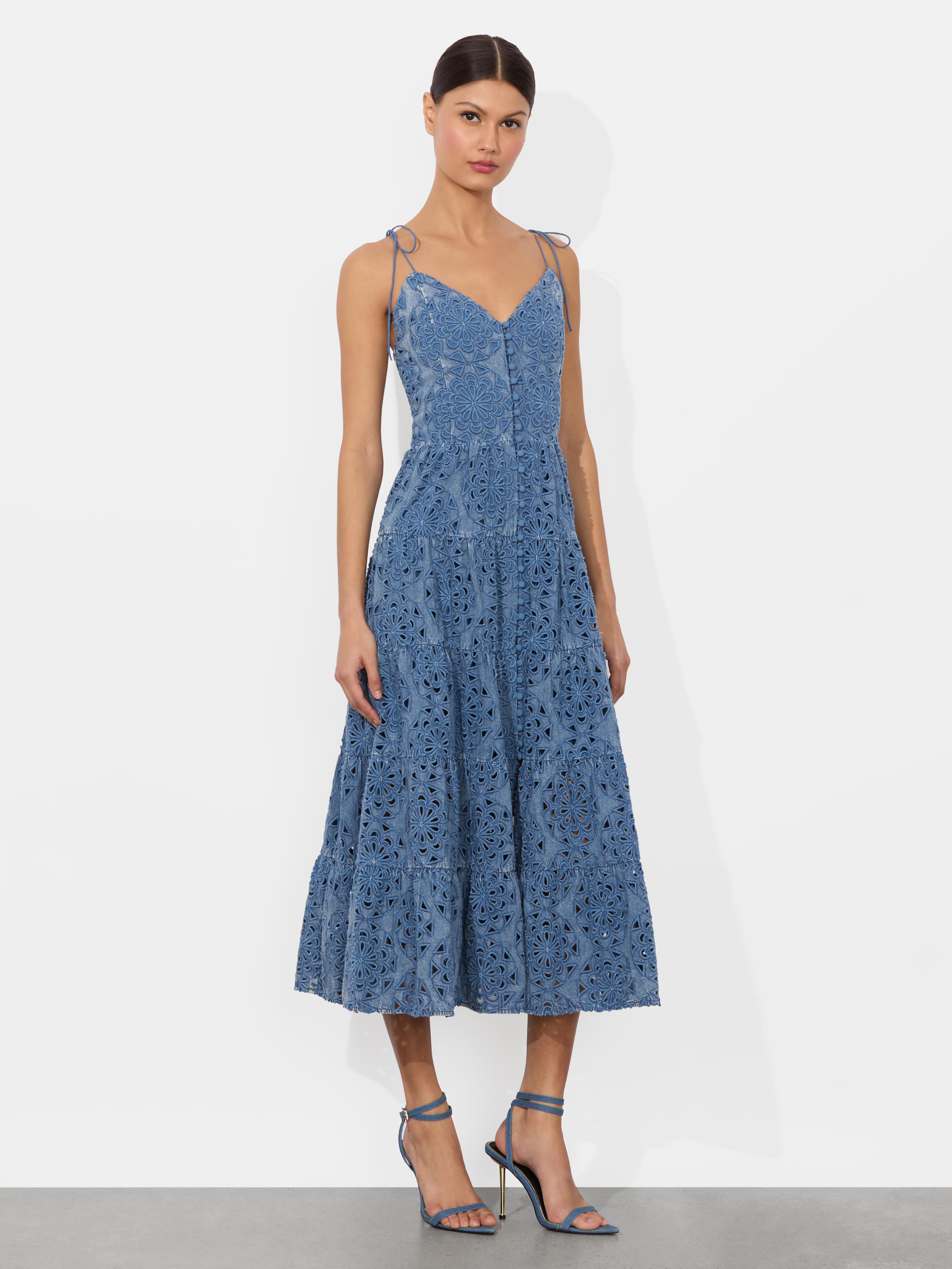 ALICE+OLIVIA ♥ Jem Denim Tiered Mini Dress /追跡付 alice + olivia Women's Jem Denim Tiered Mini Dress, Light