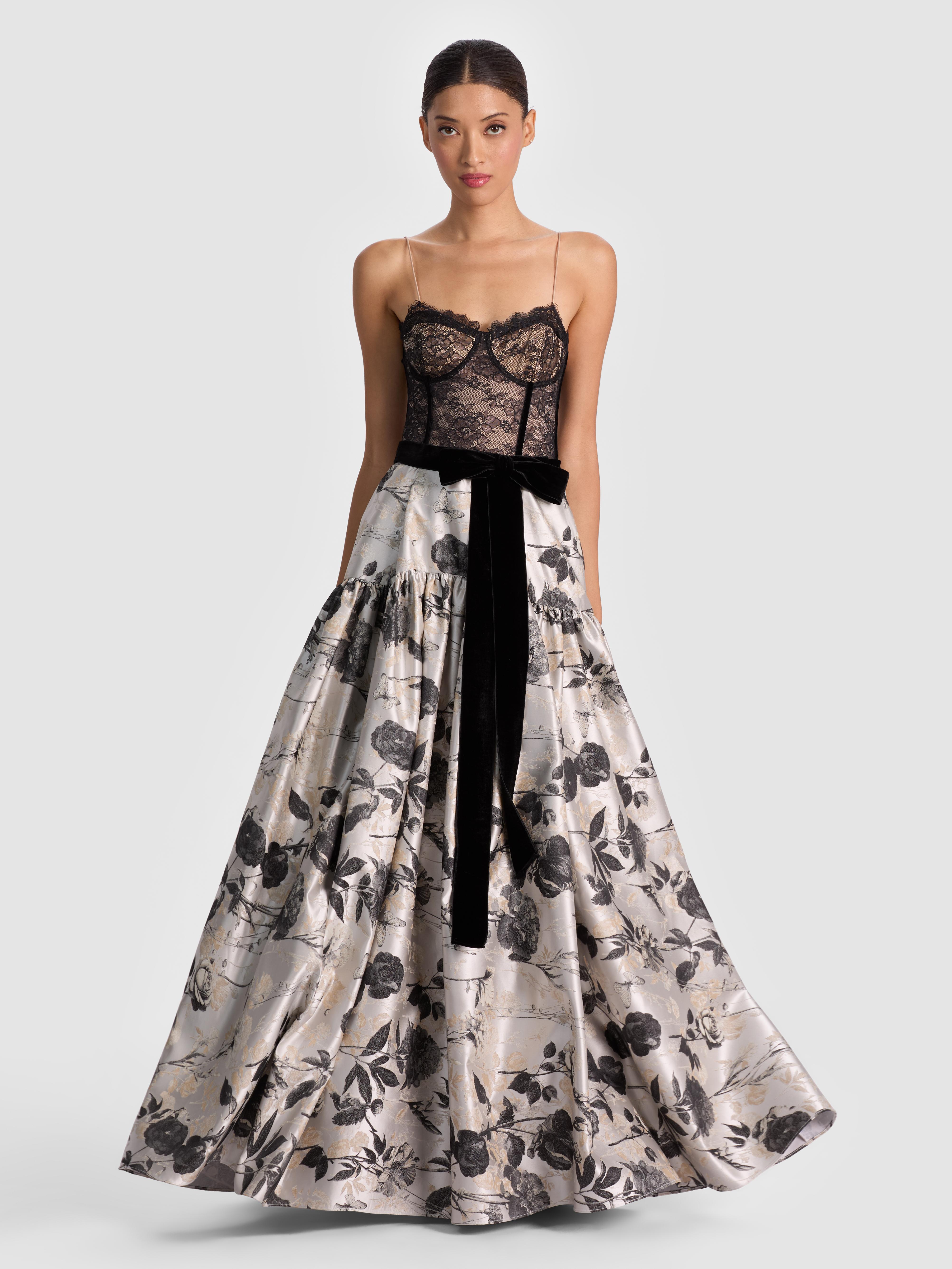Alice + Olivia Thera Tiered Gown in White | Lyst