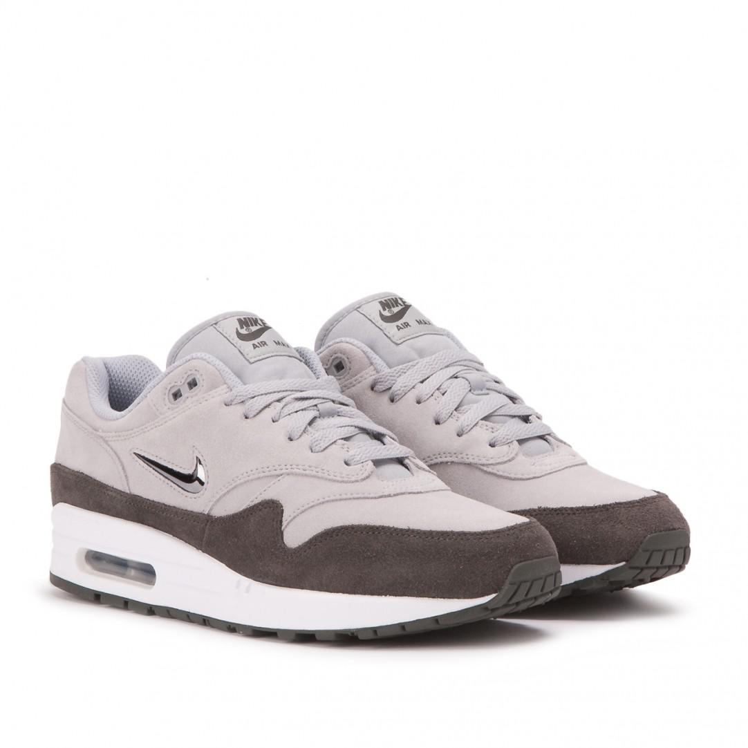 air max 1 premium grey suede