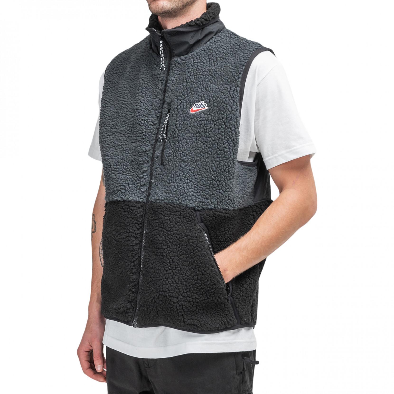 nike fleece vest