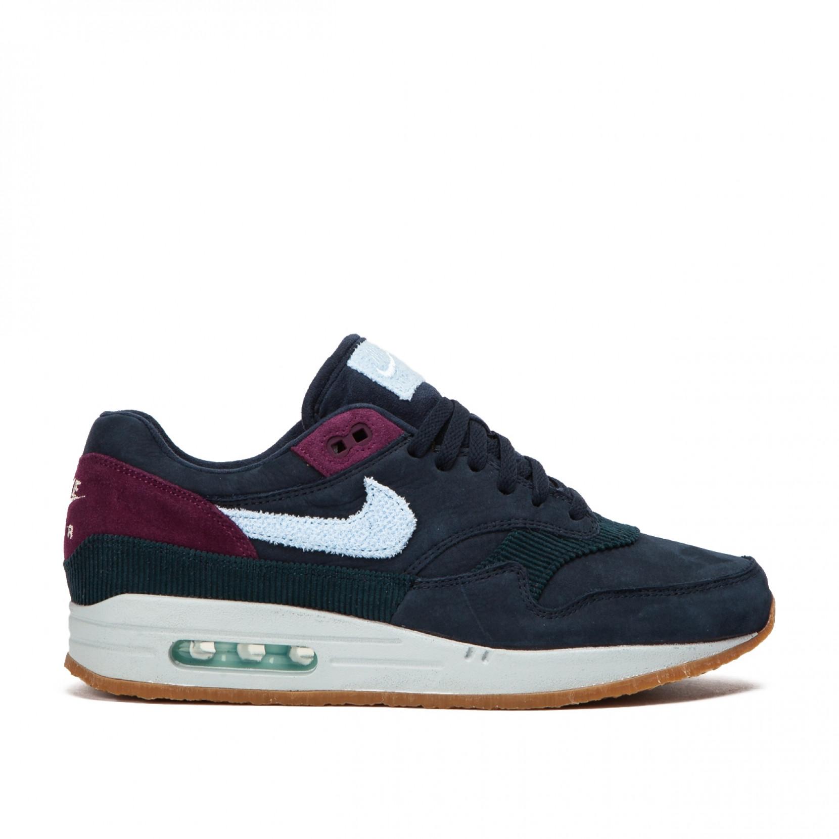 Nike Suede Nike Air Max 1 Crepe Sole in Blue for Men | Lyst