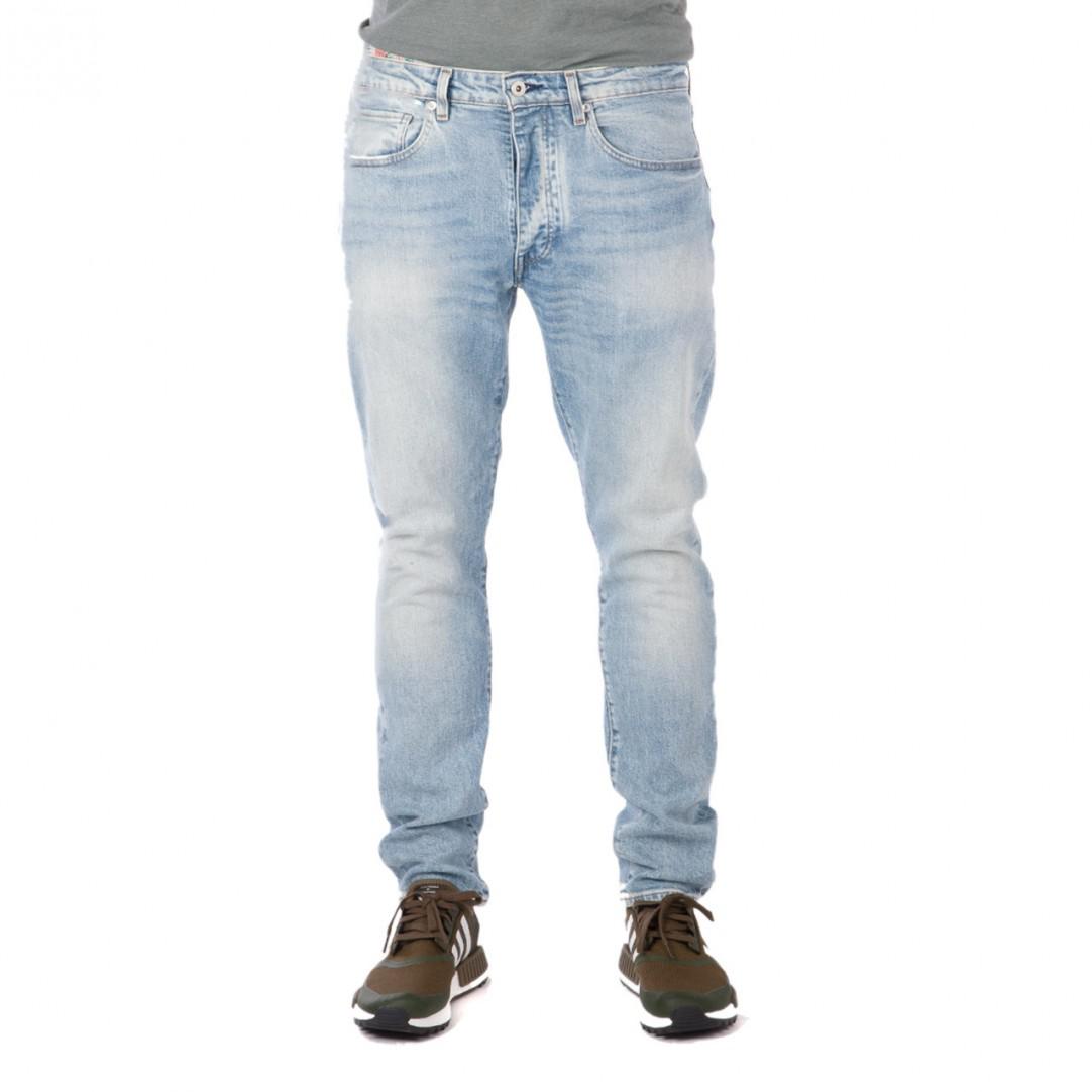 levi studio taper jeans