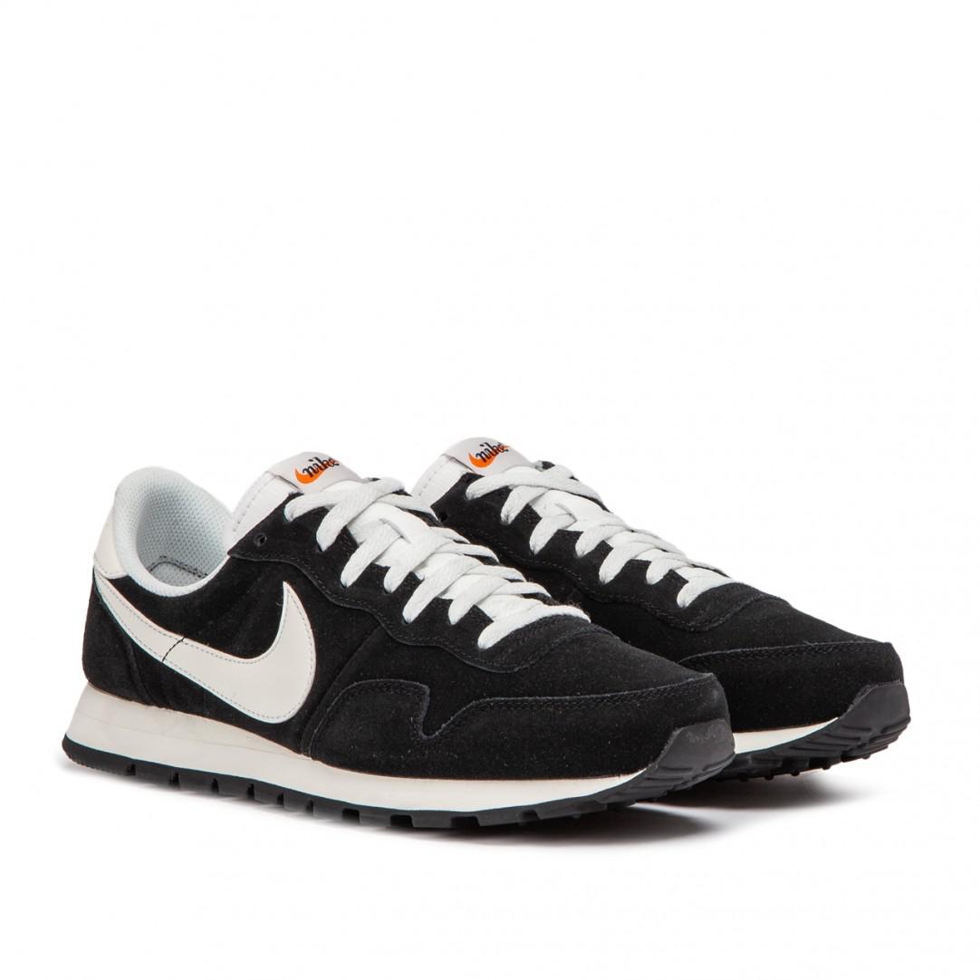 nike pegasus black and white