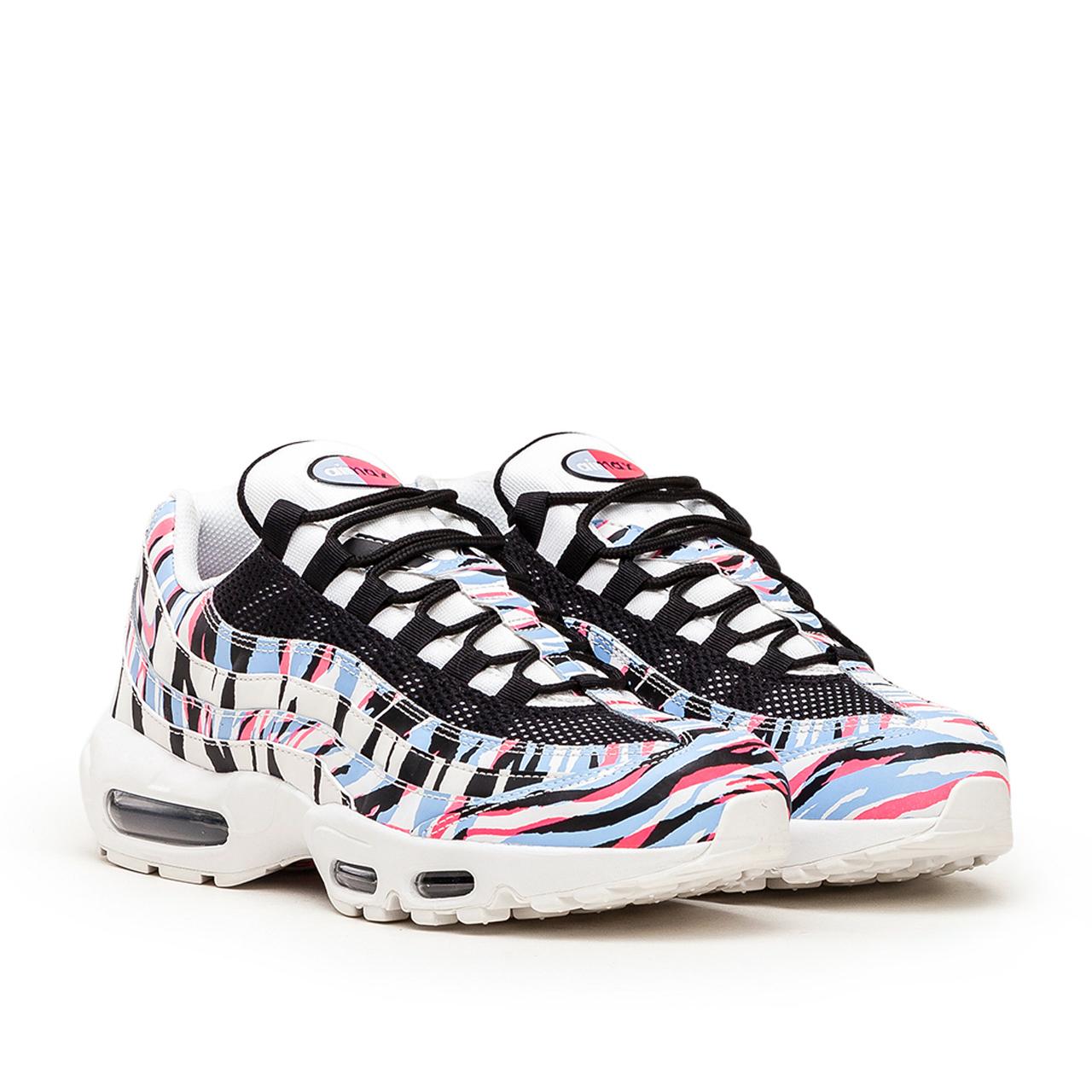 korea air max 95