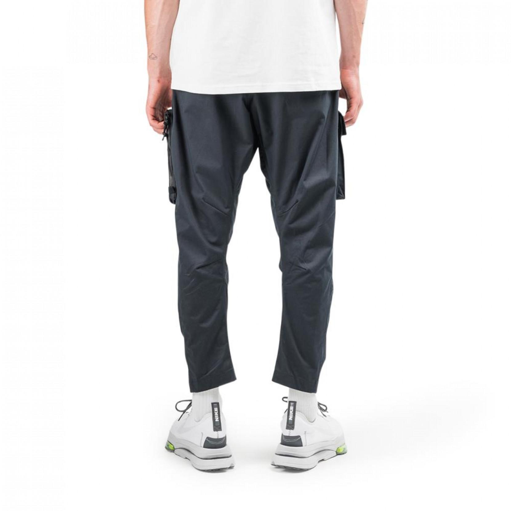 nike woven cargo pants black