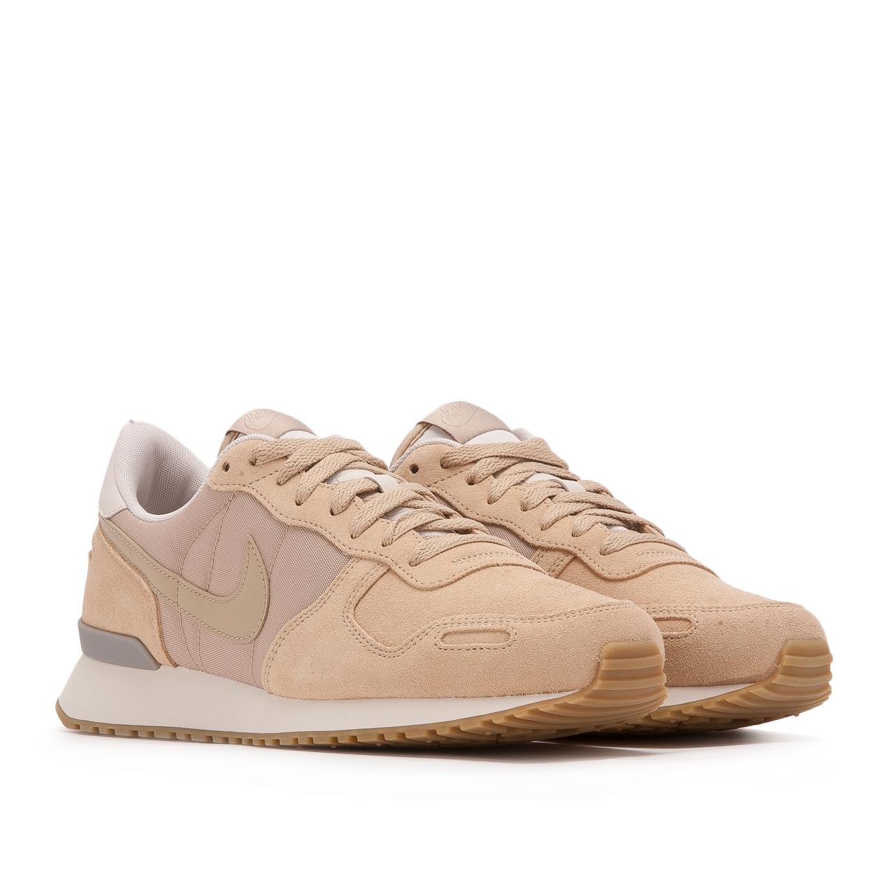 nike air vortex leather beige