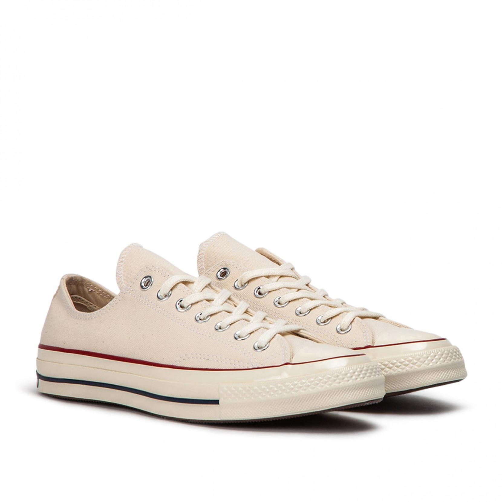 Converse Canvas White Chuck 70 Low Shoes for Men - Save 78% - Lyst