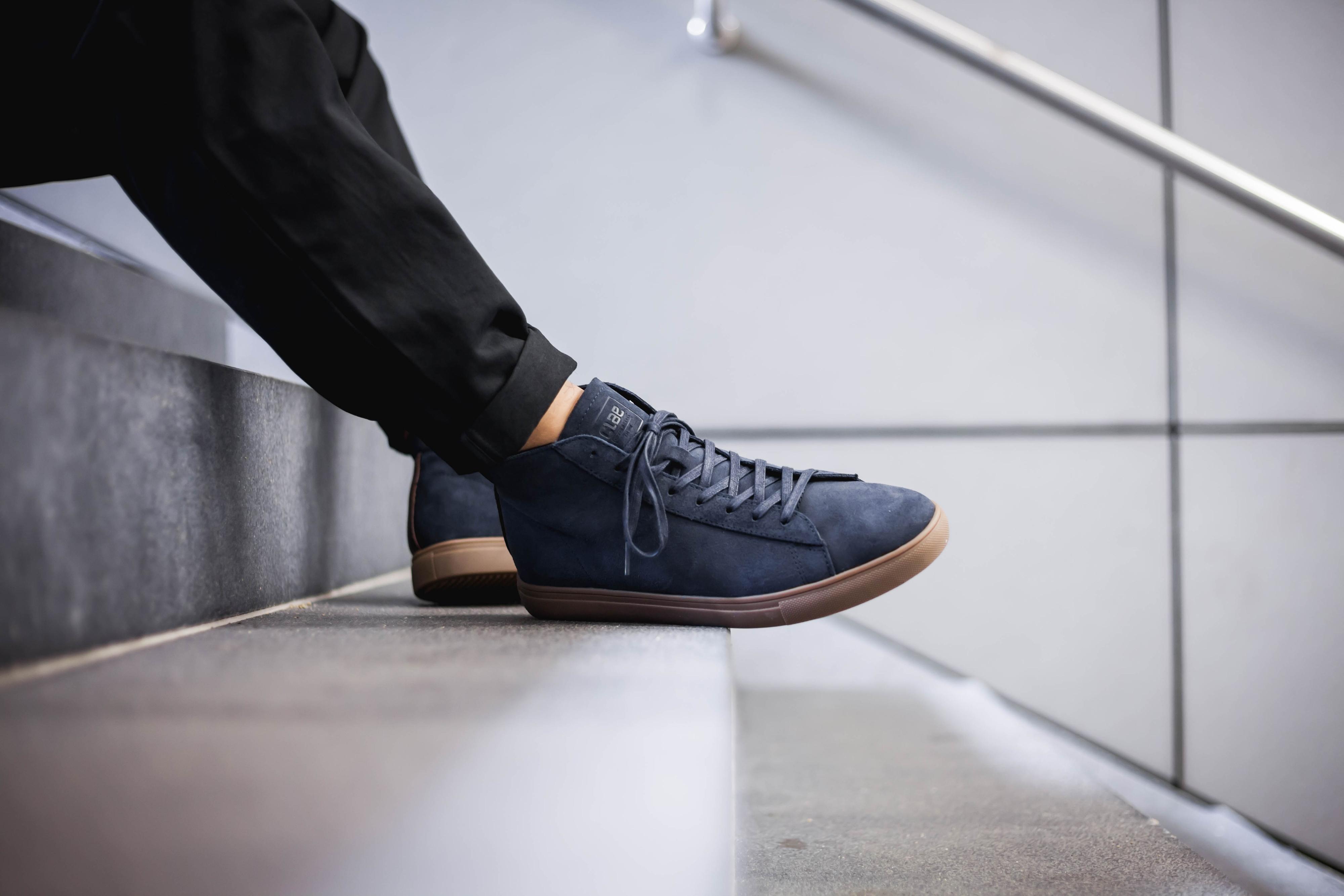 clae bradley mid black