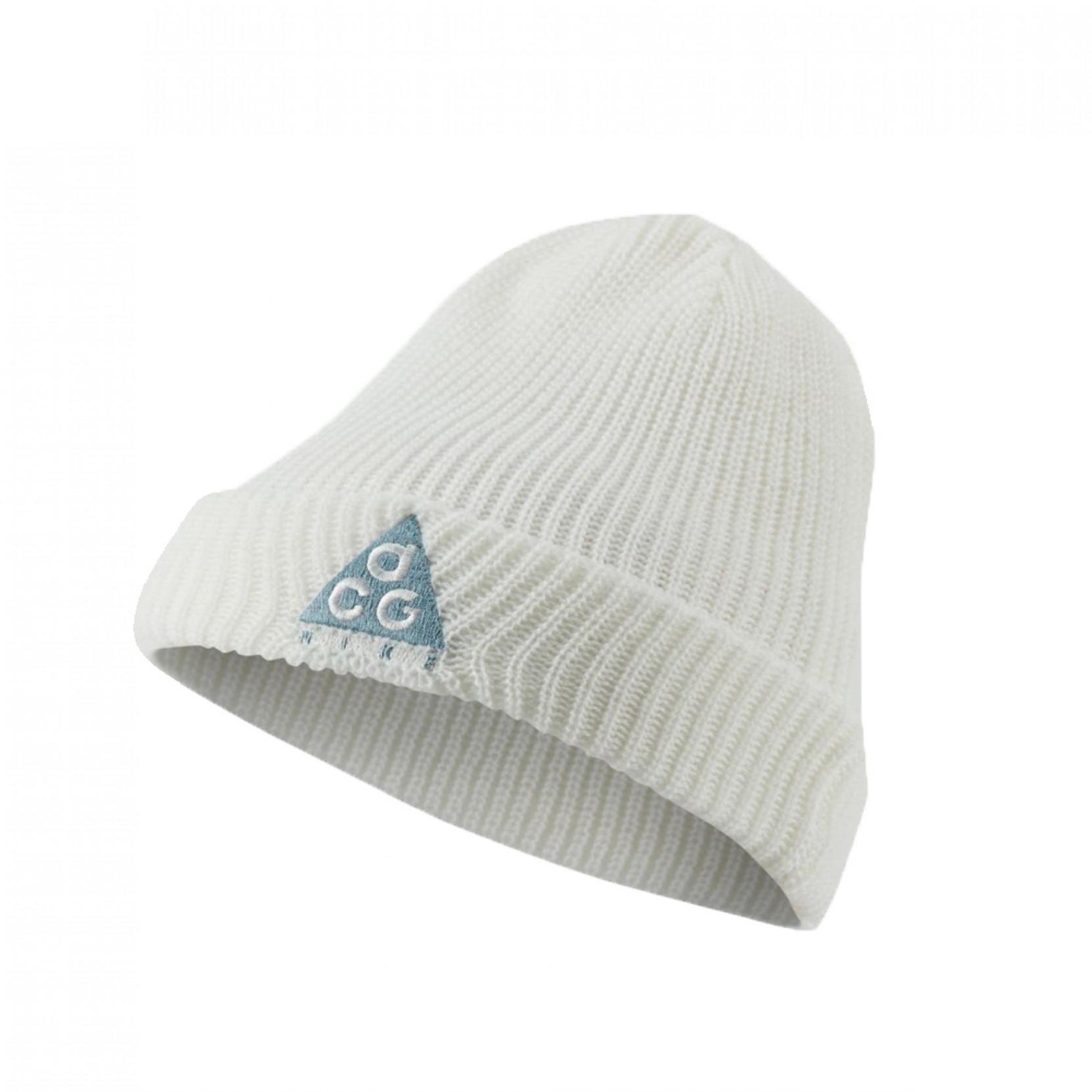 white nike beanie