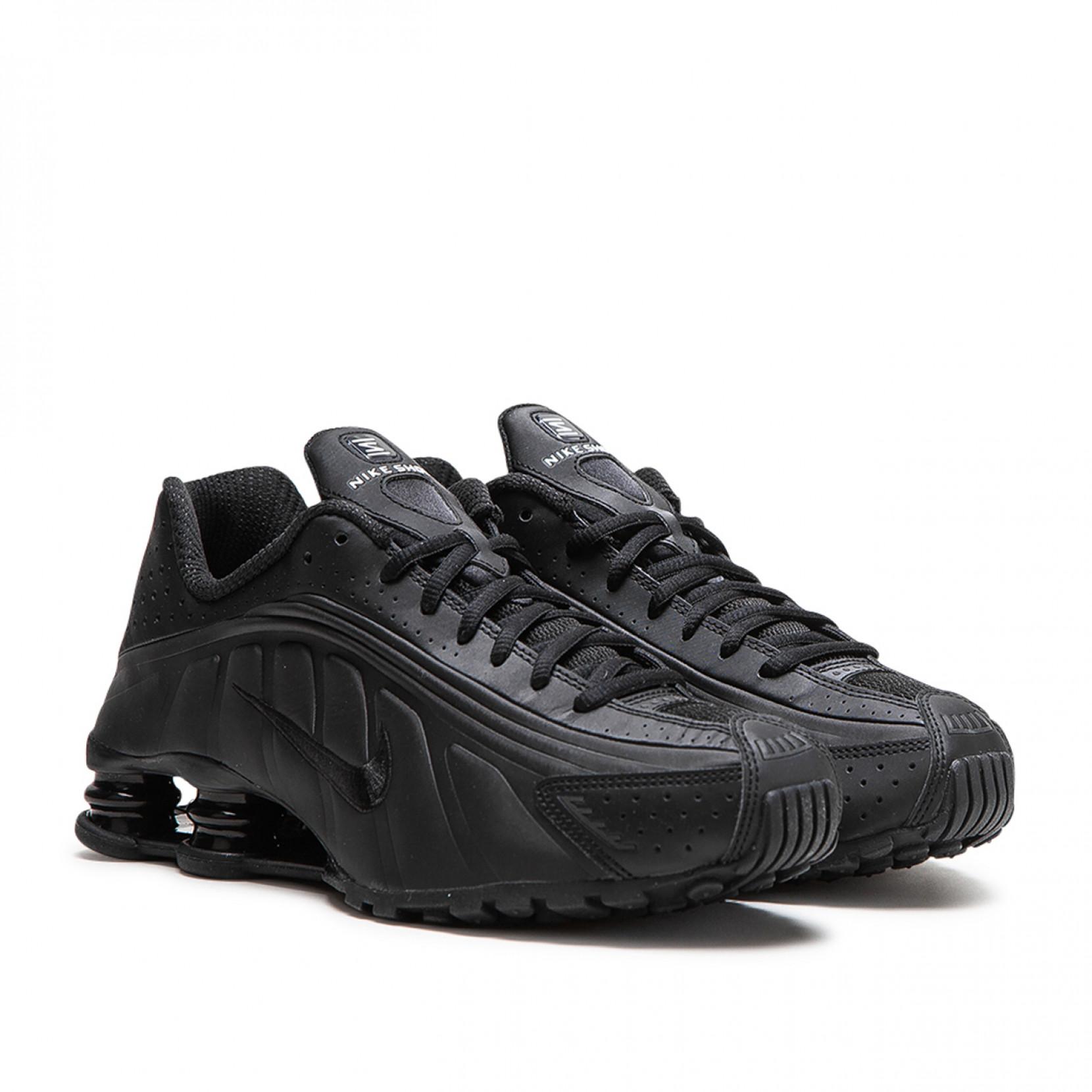 men nike shox r4 black