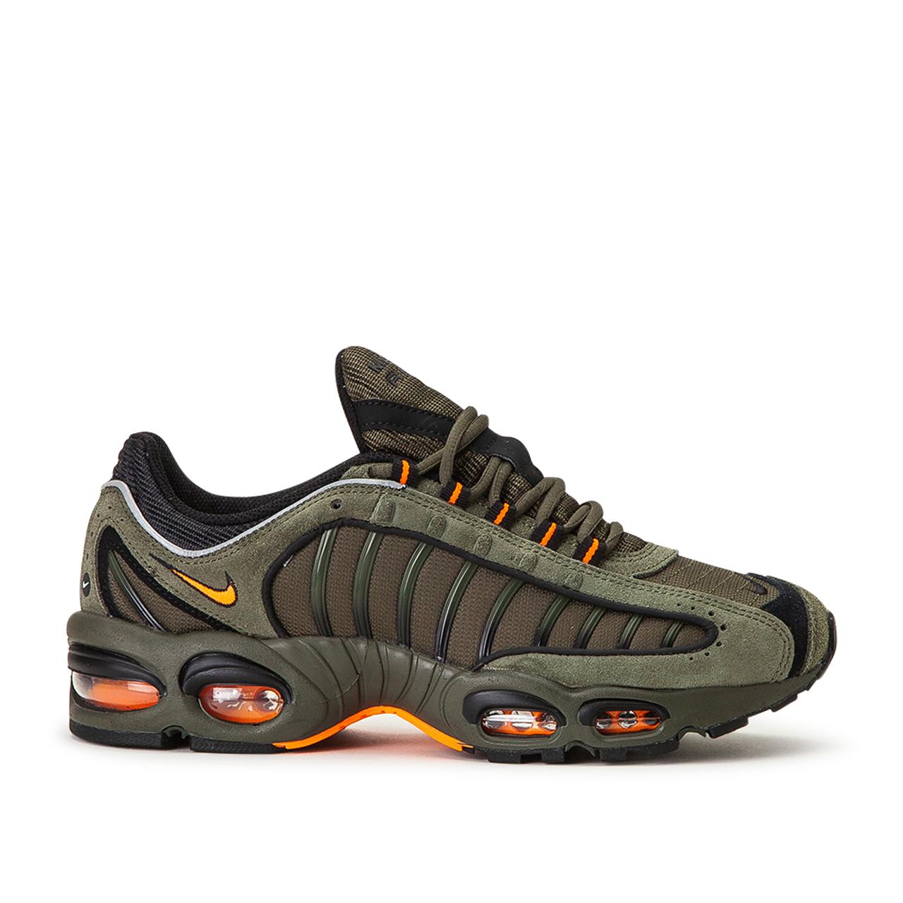 Nike Suede Air Max Tailwind Iv Se in Olive (Green) for Men - Lyst