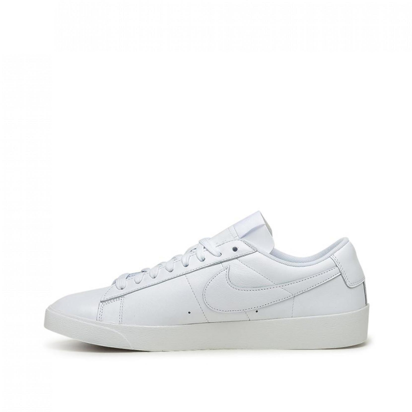 Nike Leather Blazer Low Le Shoes In White Lyst