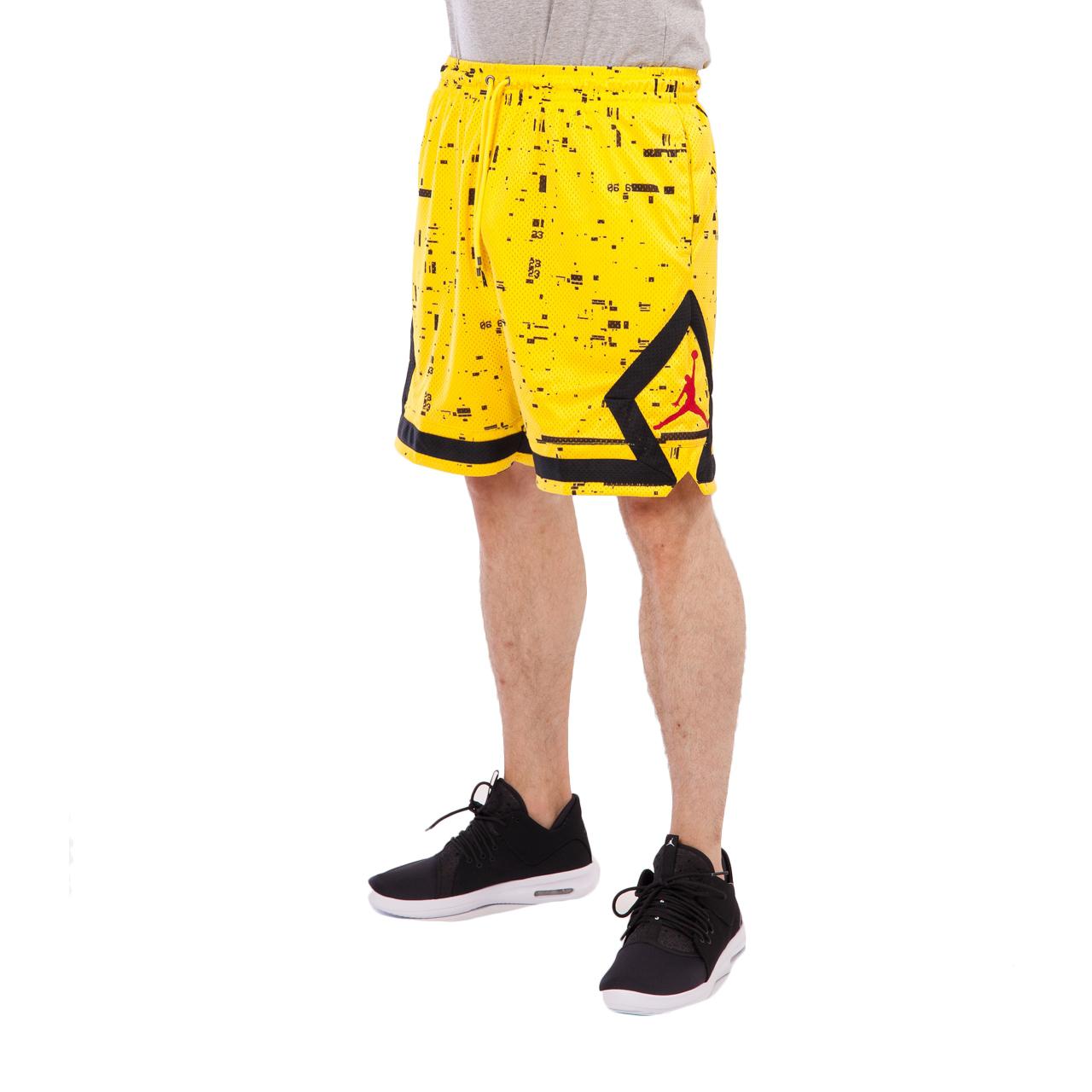 short nike air jordan