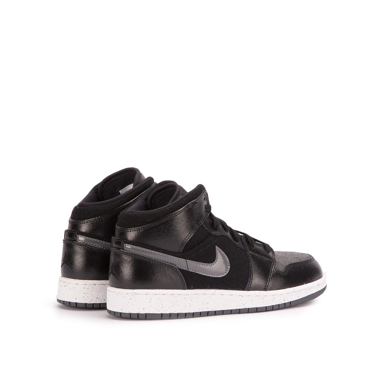 Nike Leather Air Jordan 1 Mid Prem Bg 
